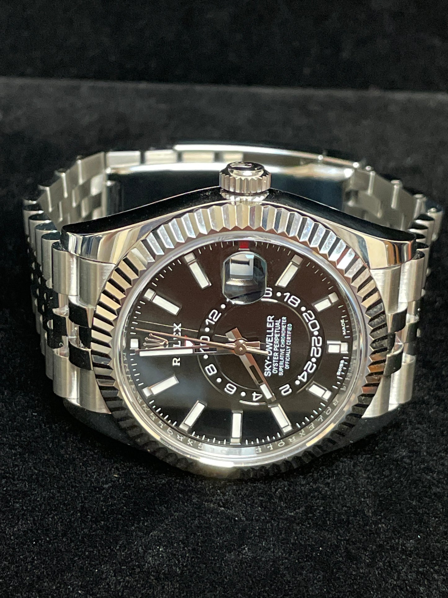 2021 Rolex Sky-Dweller 326934 Black Dial SS Jubilee With Papers 42mm