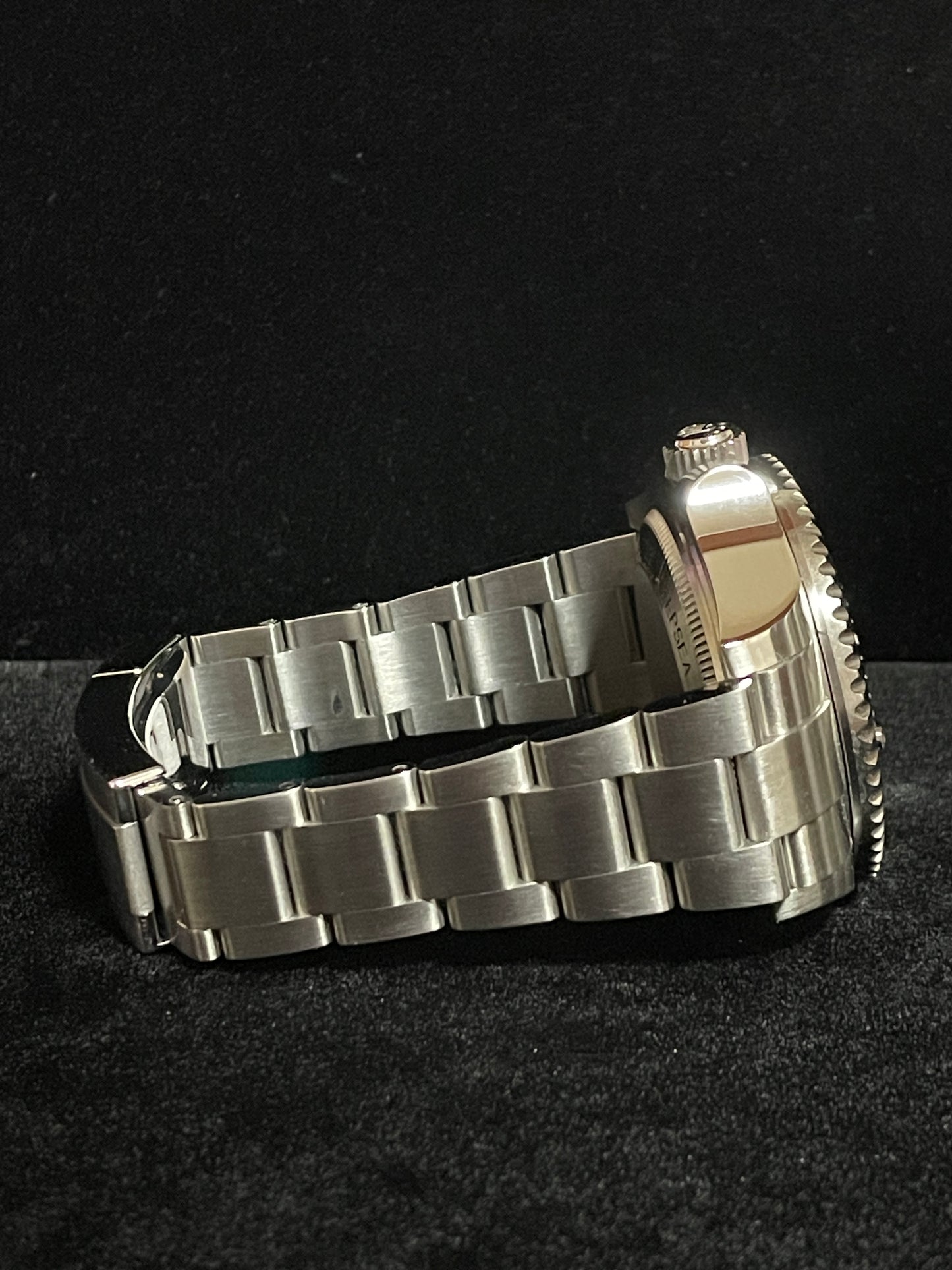 OHA 2010 Rolex Deepsea Sea Dweller 116660 Black Dial SS Oyster With Papers 44mm