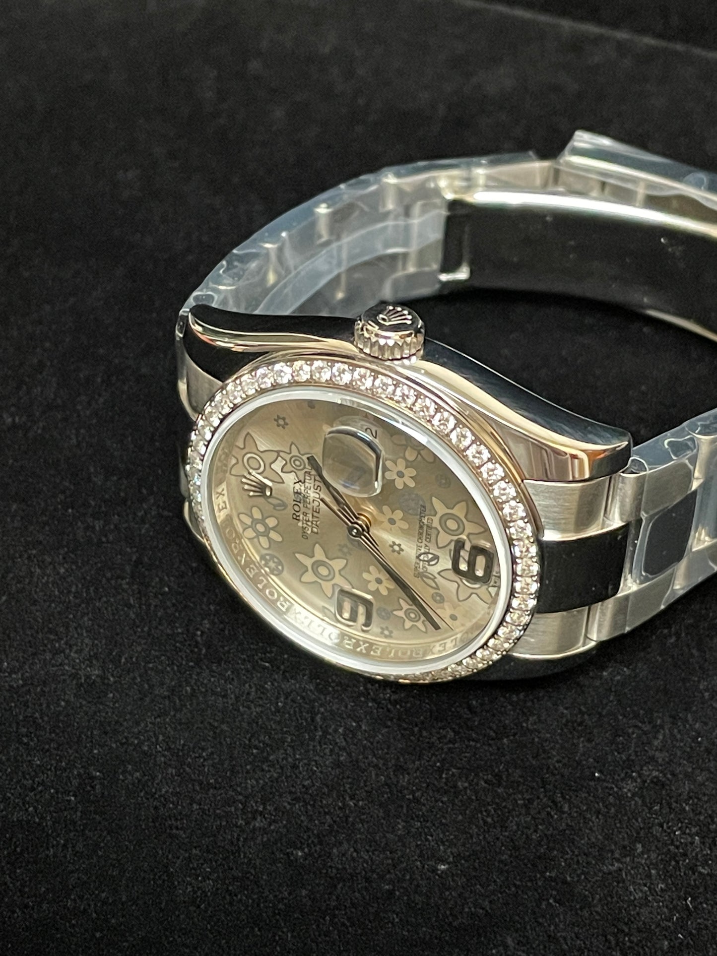 OHA 2010 Rolex Datejust 116244 Silver Floral Diamond Bezel SS Oyster W/ Papers 36mm
