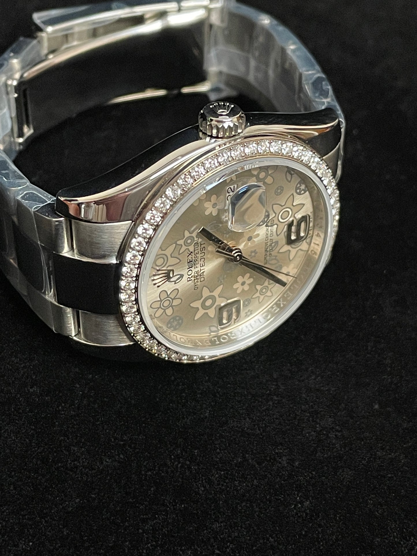 OHA 2010 Rolex Datejust 116244 Silver Floral Diamond Bezel SS Oyster W/ Papers 36mm