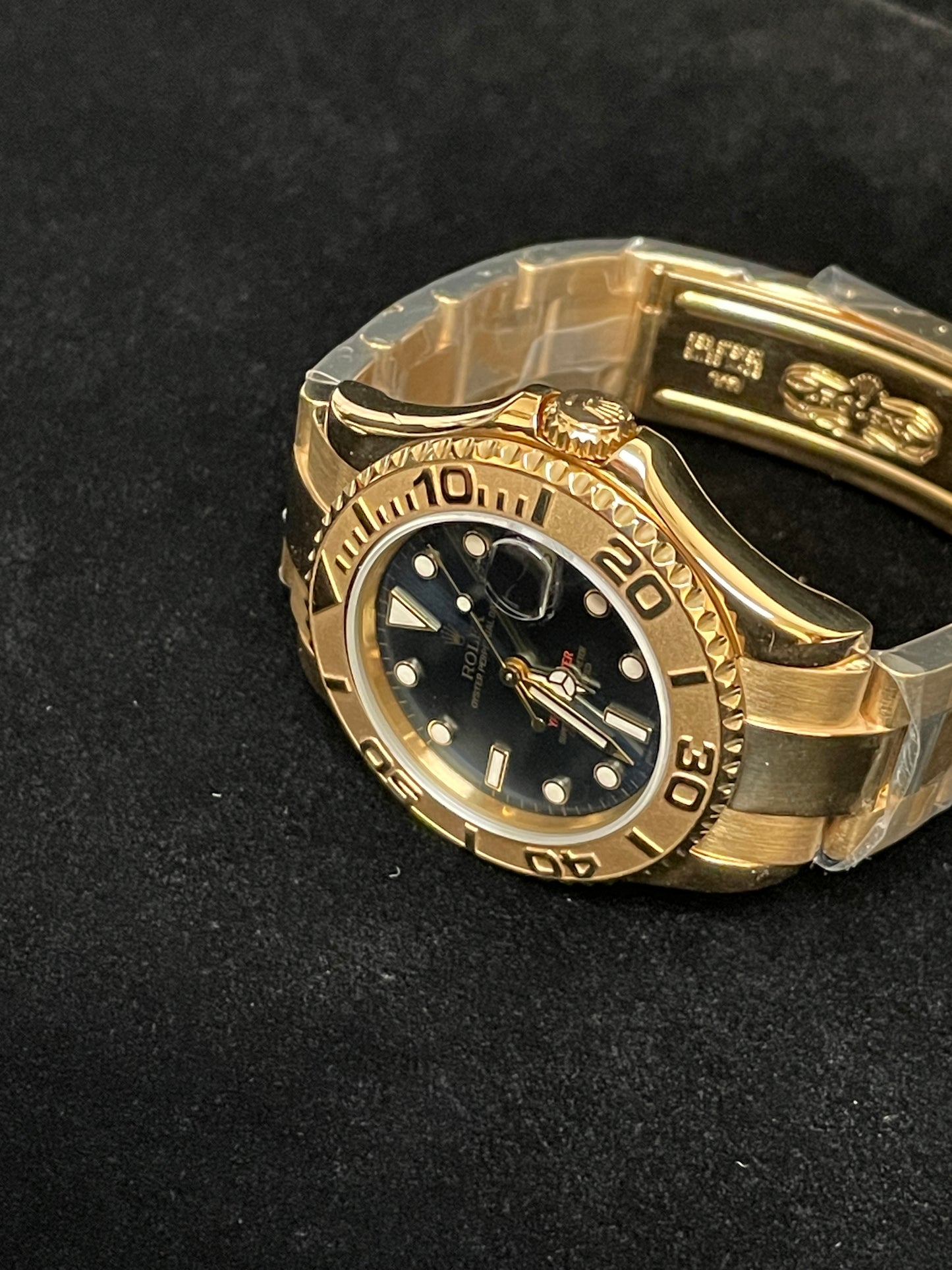 1997 Rolex Yacht-Master 68628 Midsize Blue Dial Solid 18kt Oyster W/ Papers 35mm