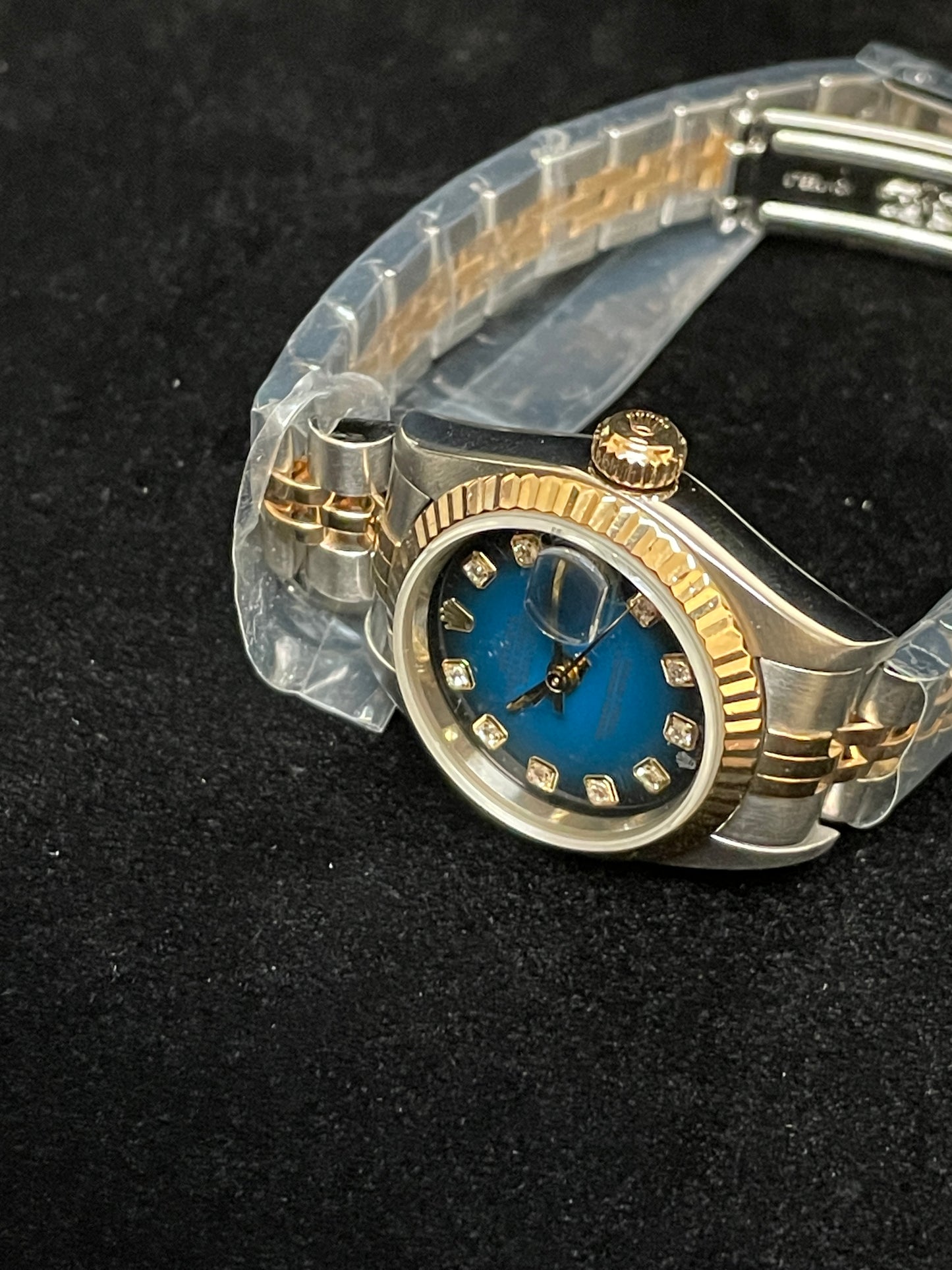 2000 Rolex Ladies Datejust 79173 Blue Vignette Diamond Dial TT 18kt Jubilee 26mm
