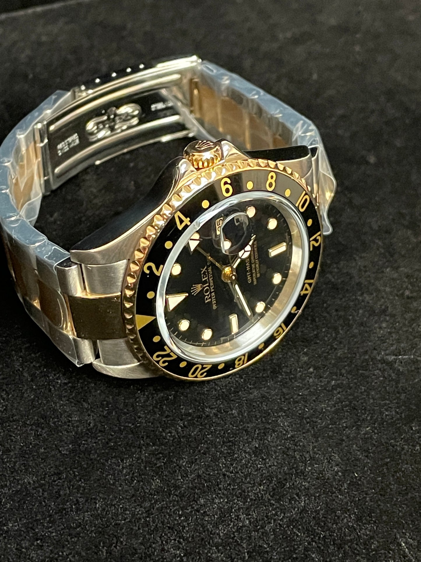 2006 GMT-Master 16713 Black Dial TT 18kt Gold Thru Oyster With Papers 40mm