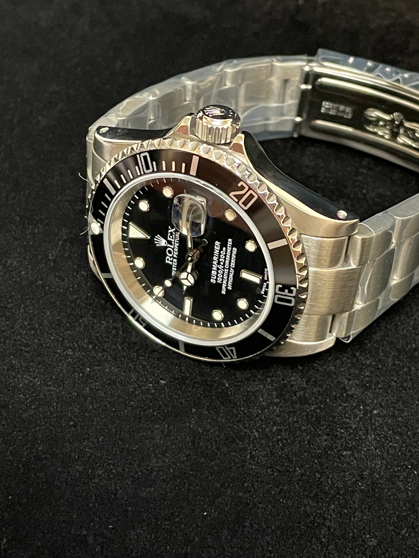 2000 Rolex Submariner Date 16610 Black Dial SEL SS Oyster With Papers 40mm