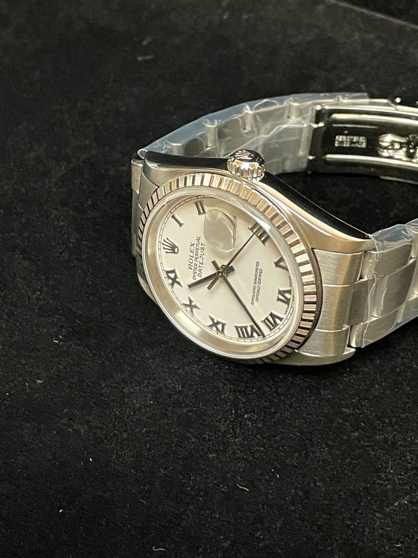 2001 Rolex Datejust 16220 White Roman Dial SS Oyster No Holes Case 36mm