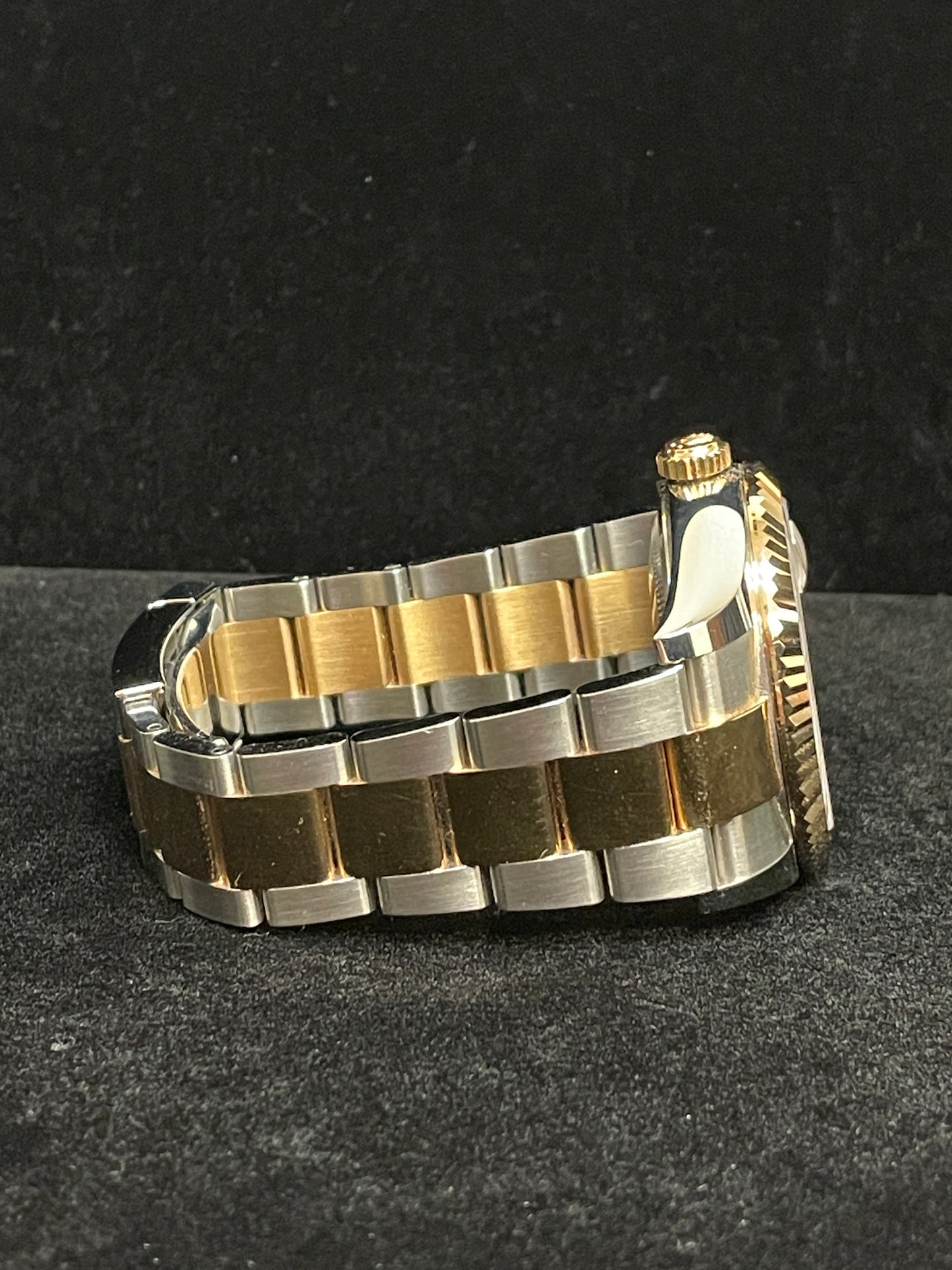 2019 Rolex Sky-Dweller 326933 Champagne Dial TT 18kt Oyster With Papers 42mm