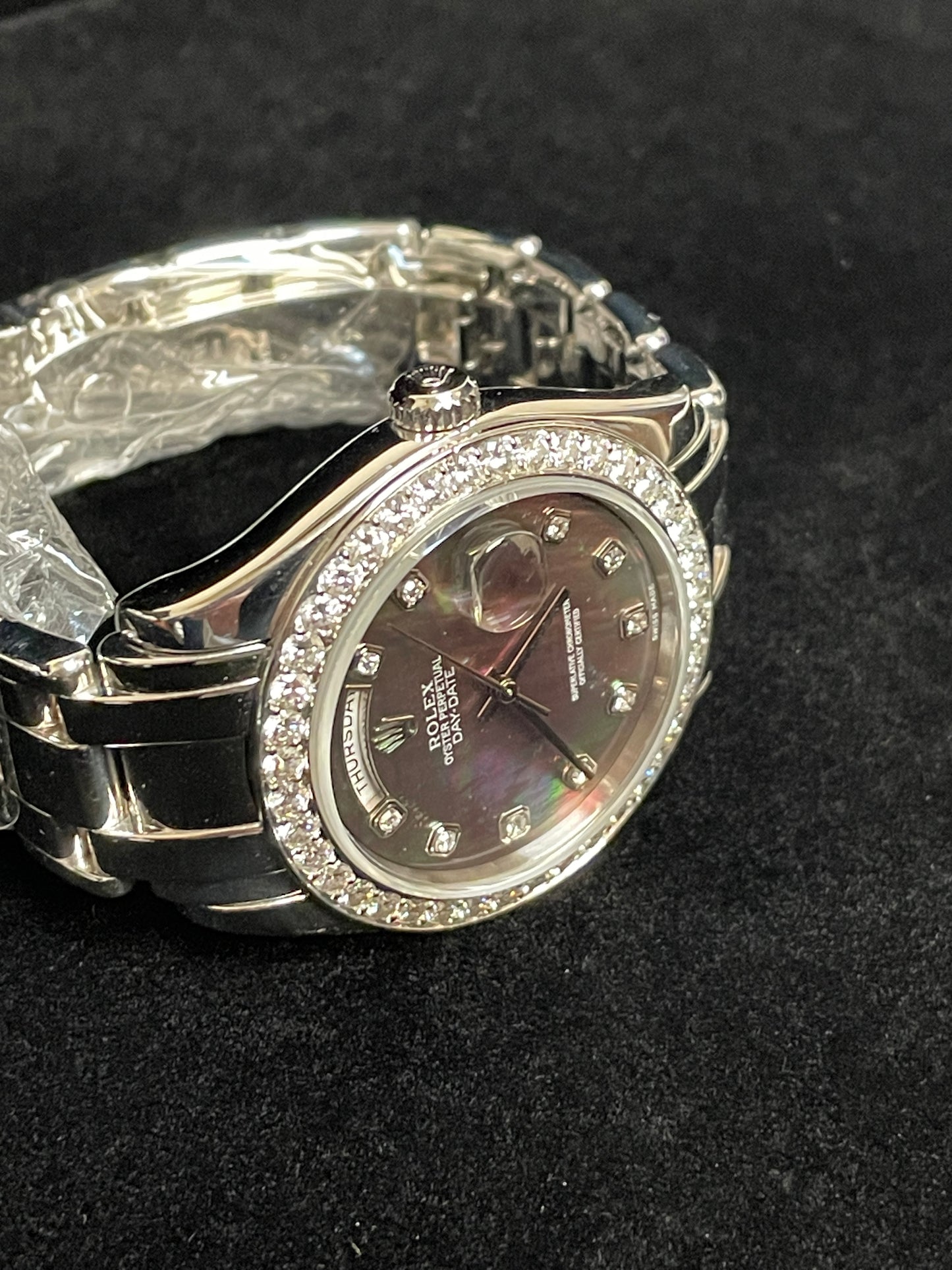 1999 Rolex Day-Date 18946 Tahitian MOP Diamond Dial Platinum Masterpiece 39mm