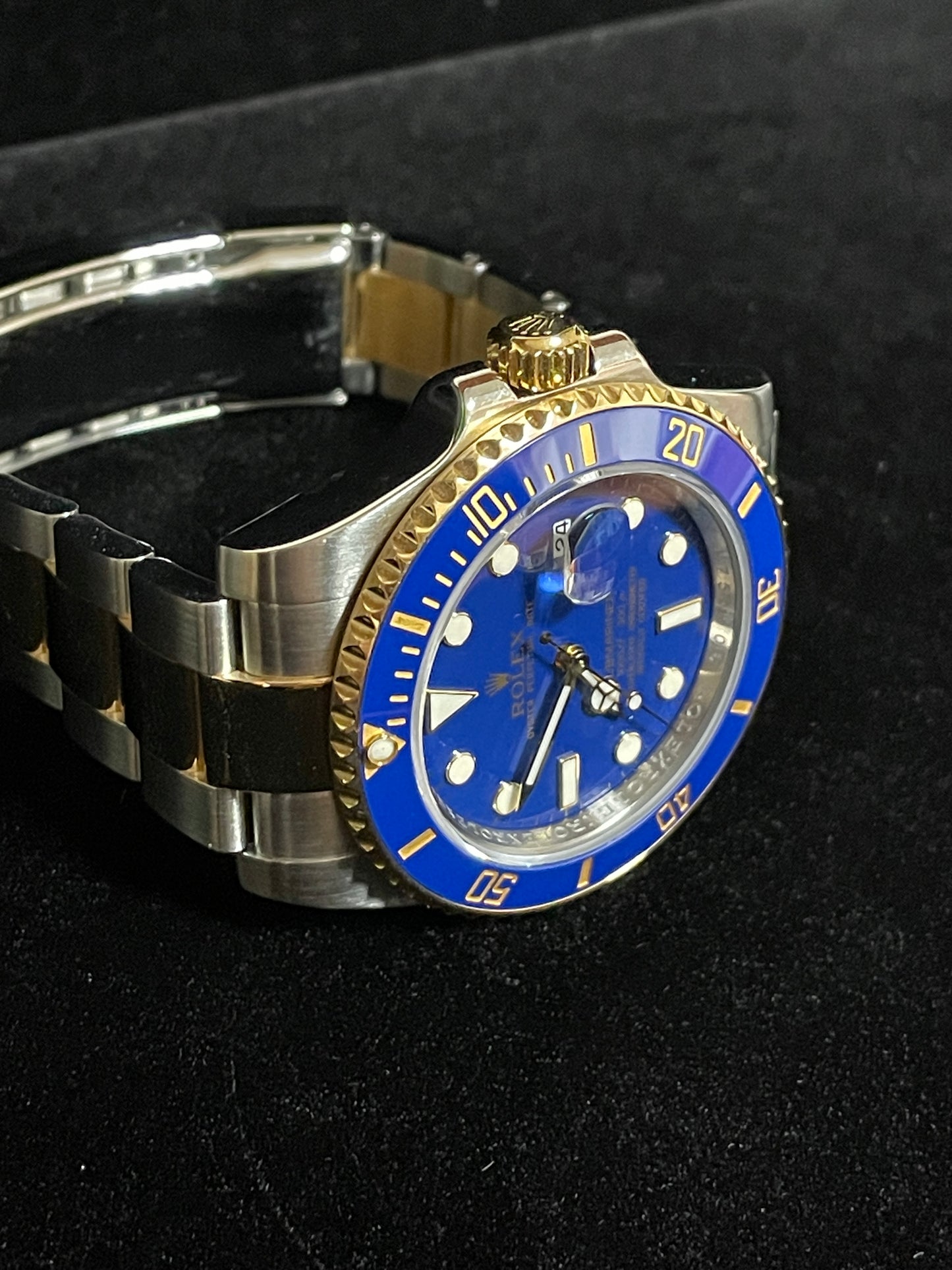 2010 Rolex Submariner Bluesy 116613LB Blue Dial TT 18kt Oyster With Papers 40mm
