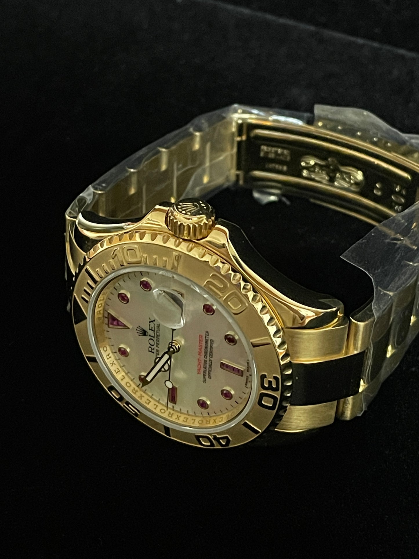 2008 Rolex Yacht-Master 16628 White MOP Ruby Dial Solid Gold 18kt Oyster 40mm