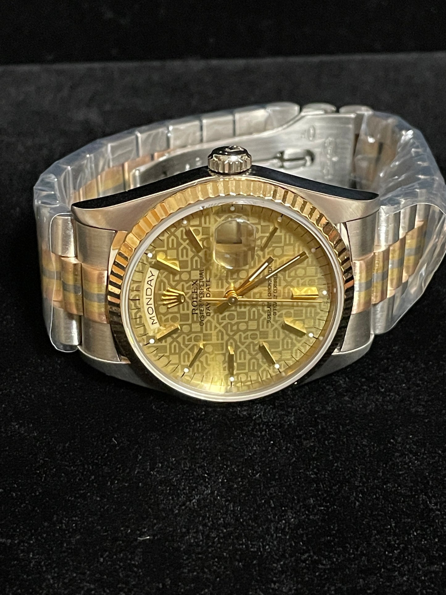 1990 Rolex Day-Date Tridor 18239b Champagne Computer Dial 18kt President 36mm