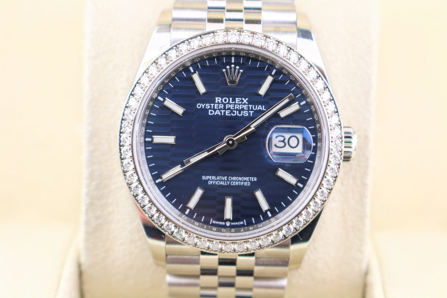 2022 Rolex Datejust 126284rbr Blue Motif Dial Diamond Bezel Jubilee W Paper 36mm