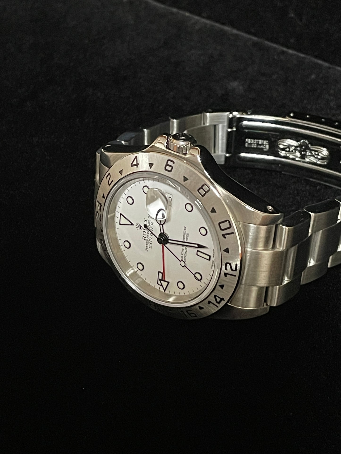 2001 Rolex Explorer II 16570 SEL White Polar Dial SS Oyster No Papers 40mm