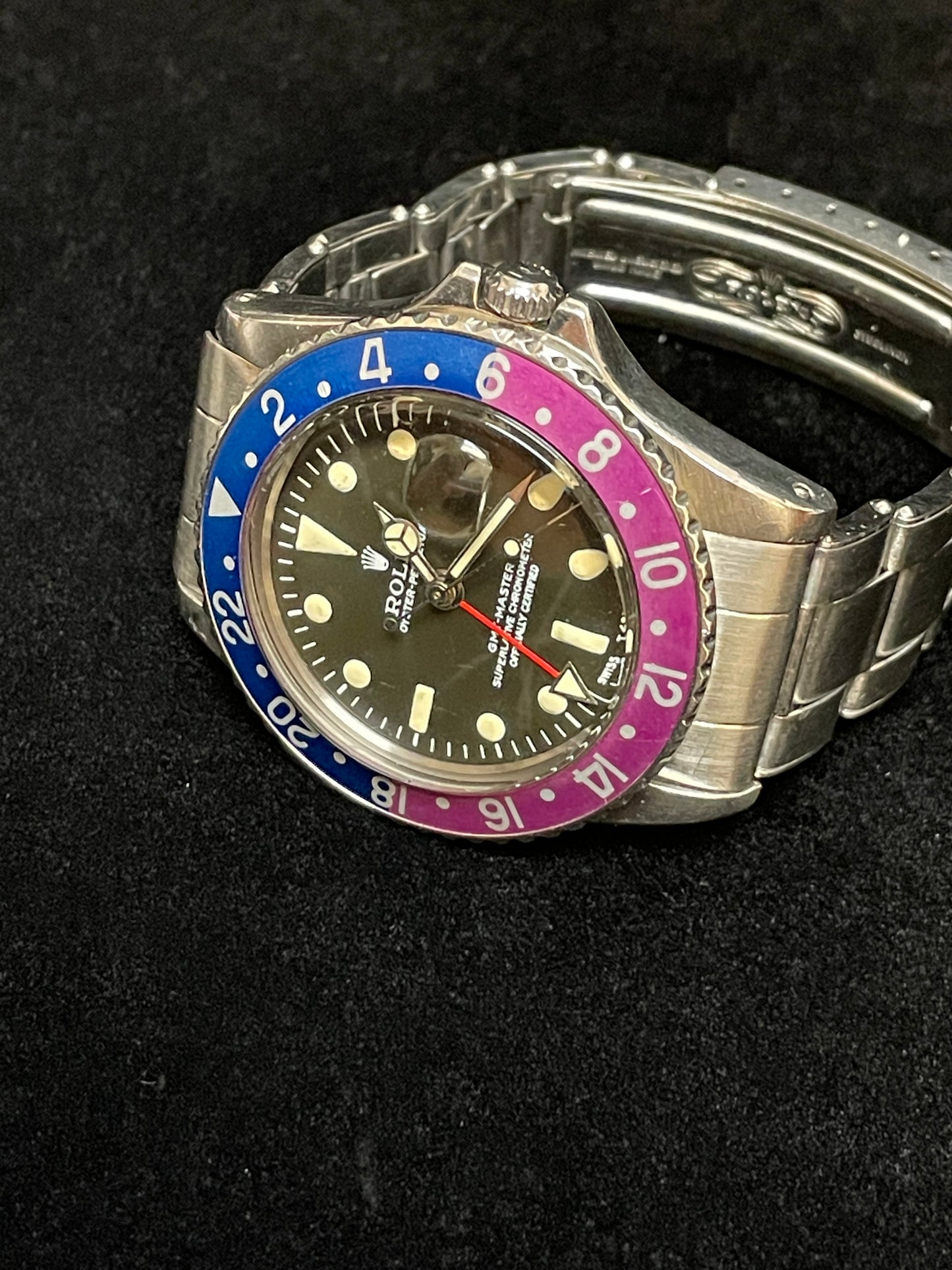1967 Rolex GMT-Master Fuchsia 1675 Black Dial SS Rivet No Papers 40mm