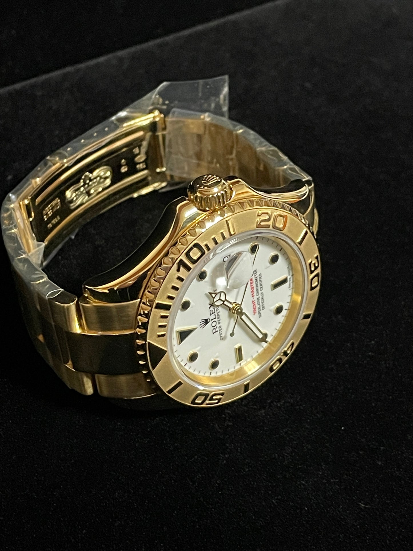 2002 Rolex Yacht-Master 16628 White Dial 18kt YG Oyster No Papers 40mm