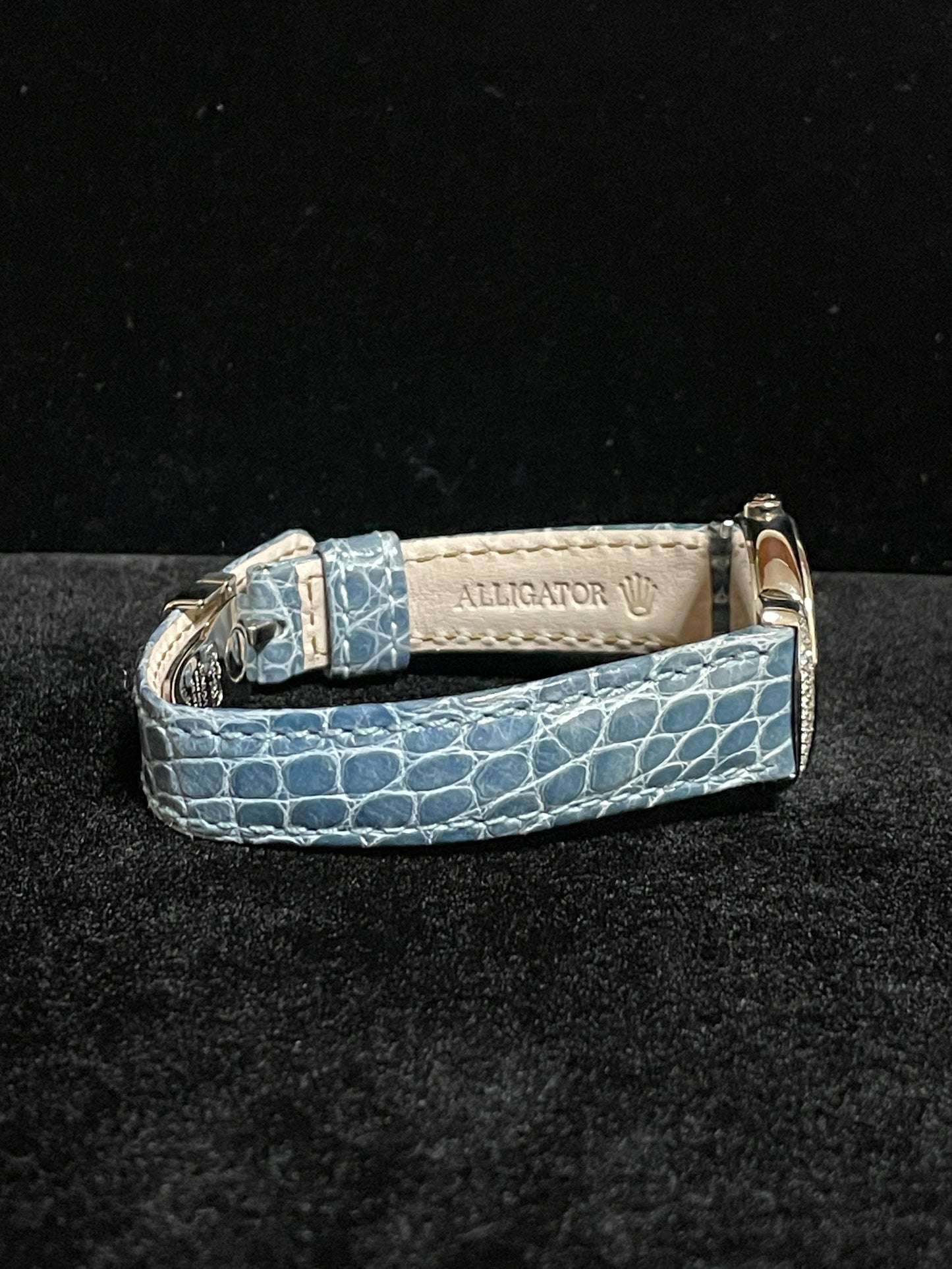 2001 Rolex Ladies Cellini 6672 Pink Roman Dial Blue Leather Strap Diam Lugs 18kt