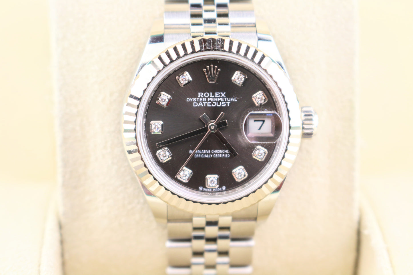 OHA 2024 Rolex Ladies Datejust 279174 Rhodium Diamond Dial SS Jubilee W Papers 28mm