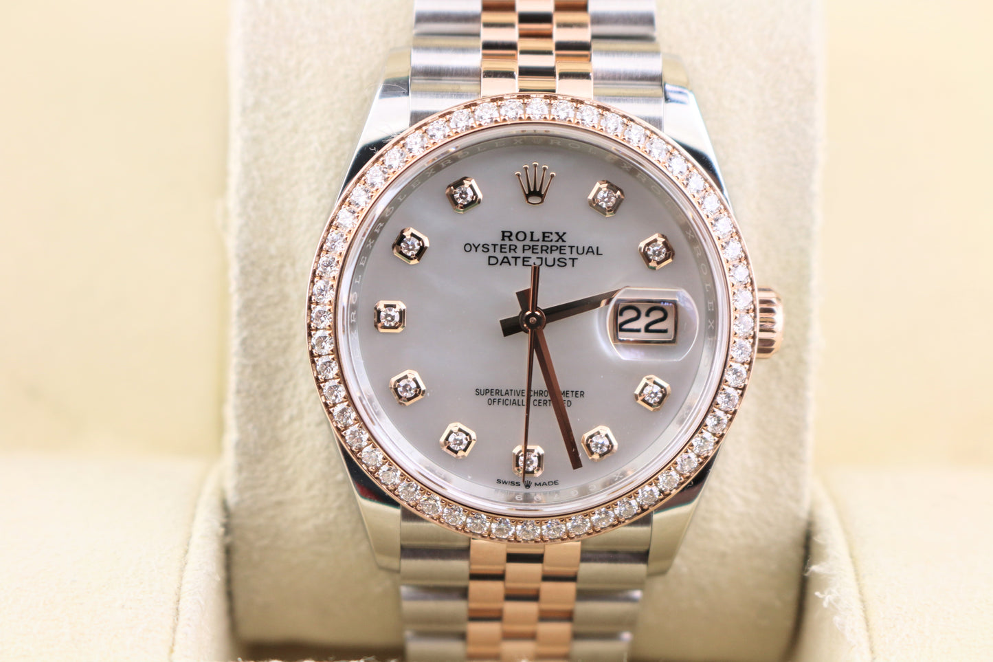 OHA 2023 Rolex Datejust 126281RBR White MOP Diam Dial + Bezel TT Jubilee Papers 36mm