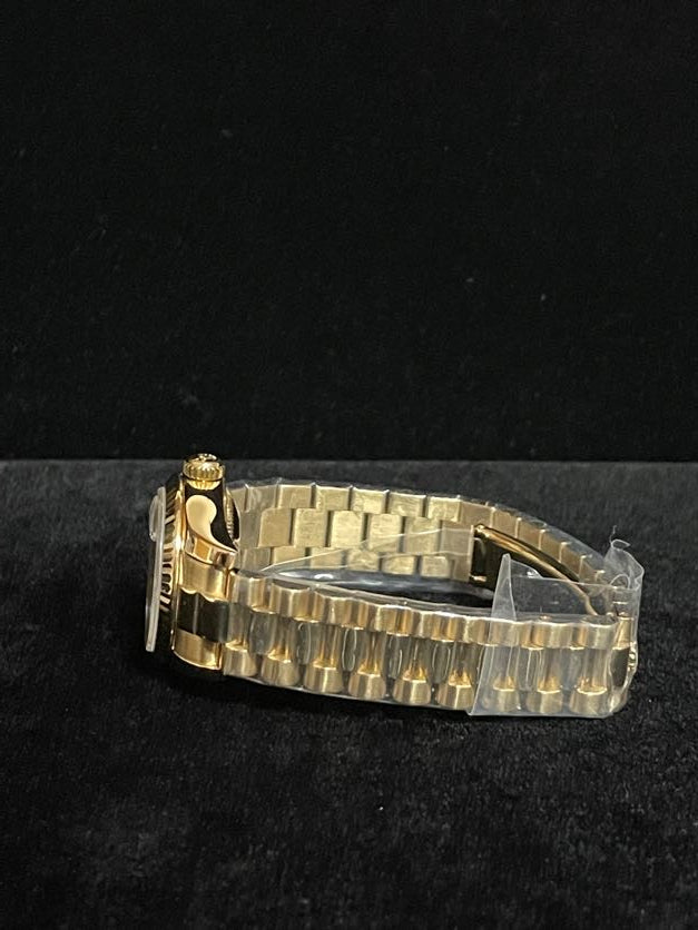 2010 Rolex Ladies Datejust 179138 Champagne Diamond Dial 18kt President 26mm