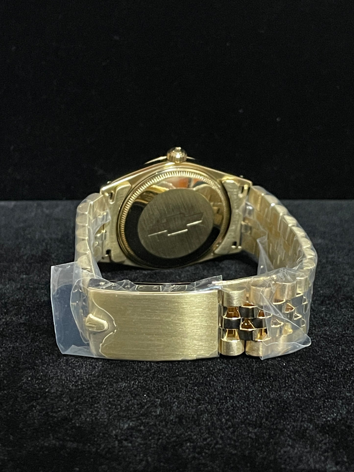 1986 Rolex Date 15007 Chevy Award Champagne Dial Solid Gold 14kt Jubilee 34mm