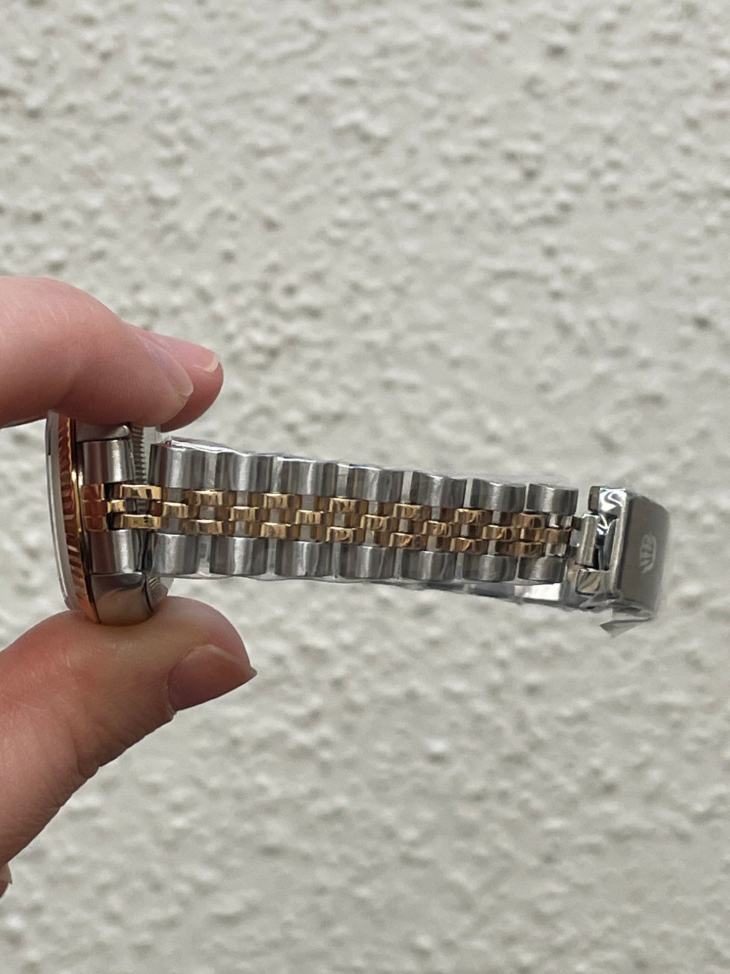 1995 Rolex Ladies Datejust 69173 Champagne Dial TT Jubilee No Papers 26mm