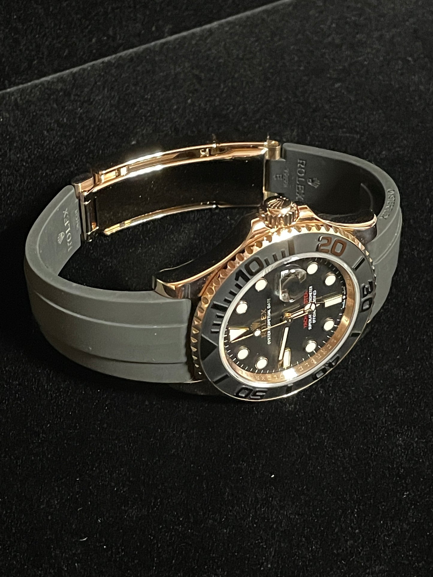2019 Rolex Yacht-Master 126655 Black Dial OysterFlex 18kt RG With Papers 40mm
