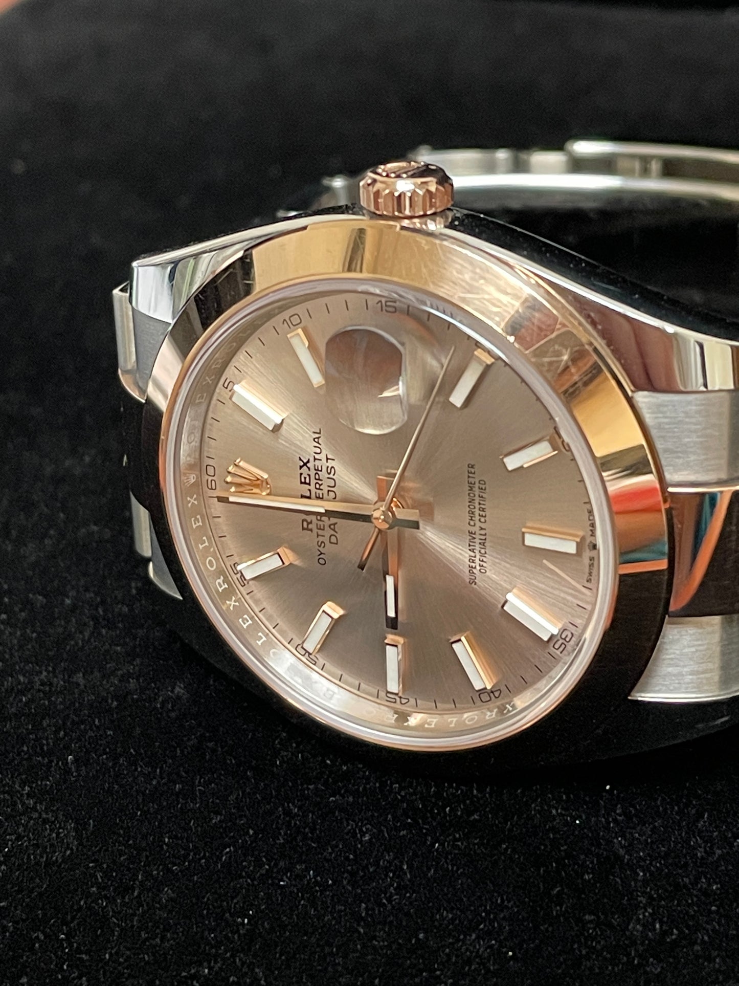 2022 Rolex Datejust 126301 Sundust Dial TT Rose Gold Oyster With Papers 41mm