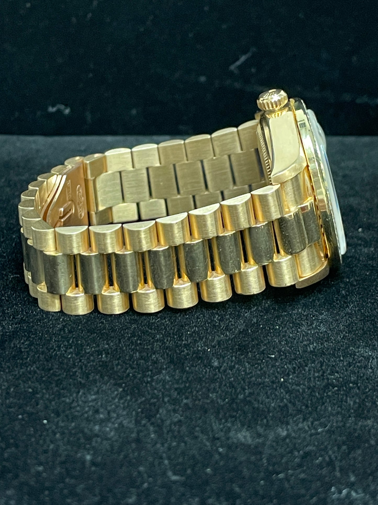 1979 Rolex Day-date 18038 French Champagne Diamond Bezel 18kt President 36mm