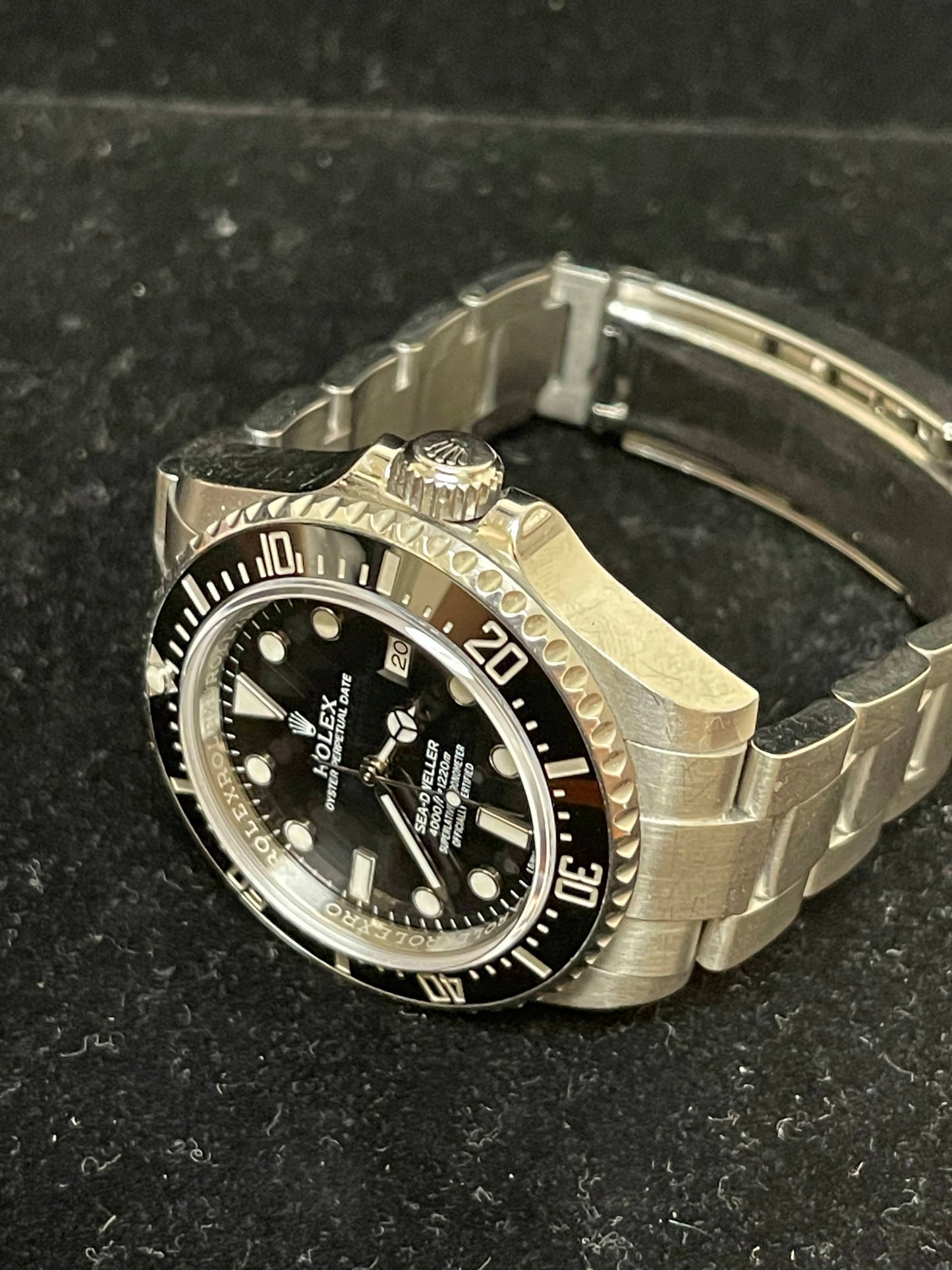 2017 Rolex Sea-Dweller 116600 SD4K Black Dial SS Oyster No Papers 40mm