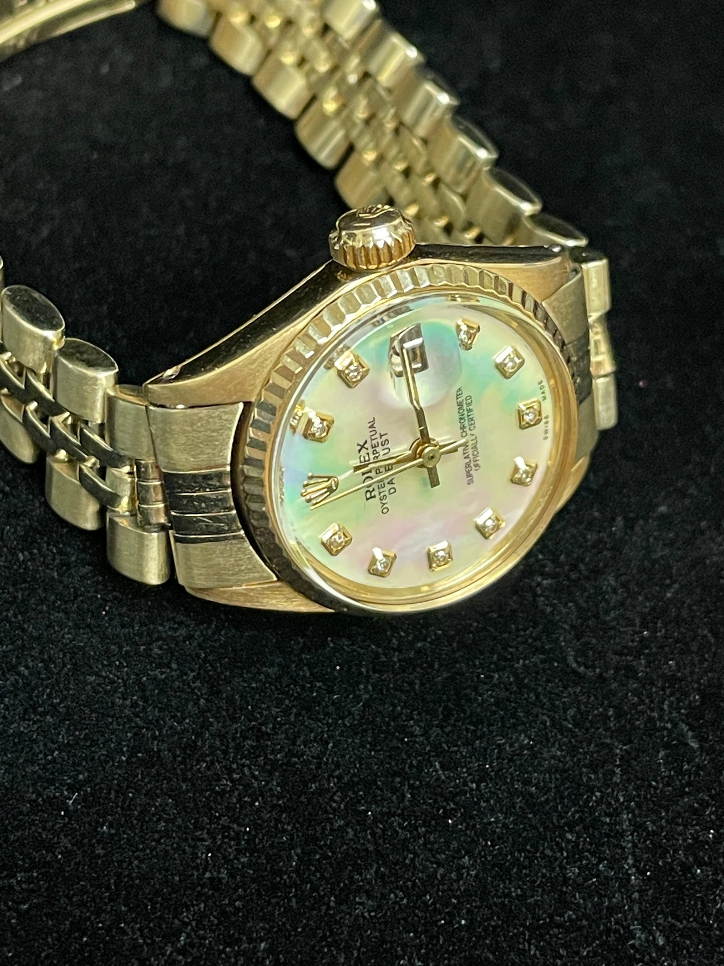 Rolex Ladies Datejust President 6517 White MOP Diam Dial Yellow Gold 26mm