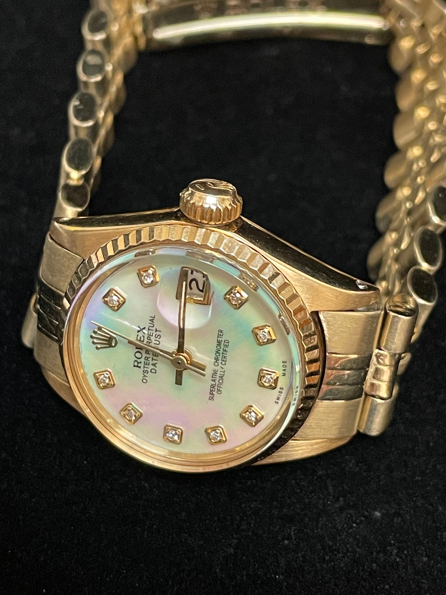 Rolex Ladies Datejust President 6517 White MOP Diam Dial Yellow Gold 26mm