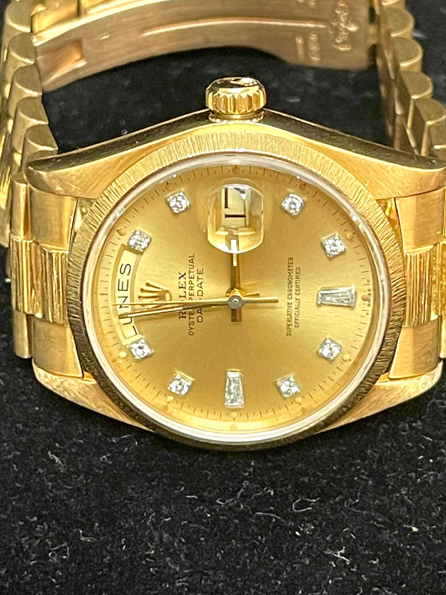 1979 Rolex Day-Date 18078 Champagne Diamond Dial Spanish Datewheel No Papers 36