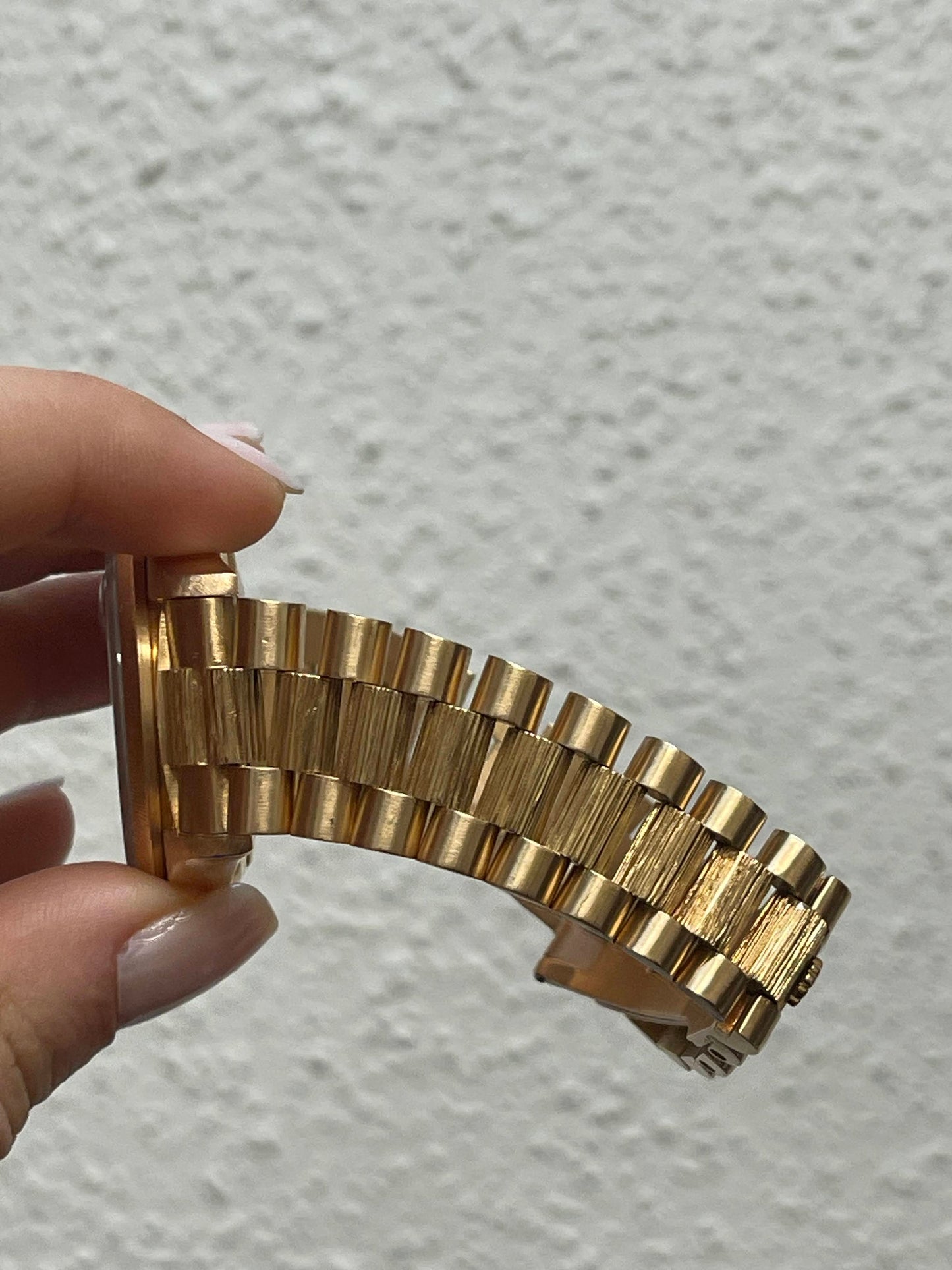 1979 Rolex Day-Date 18078 Champagne Diamond Dial Spanish Datewheel No Papers 36