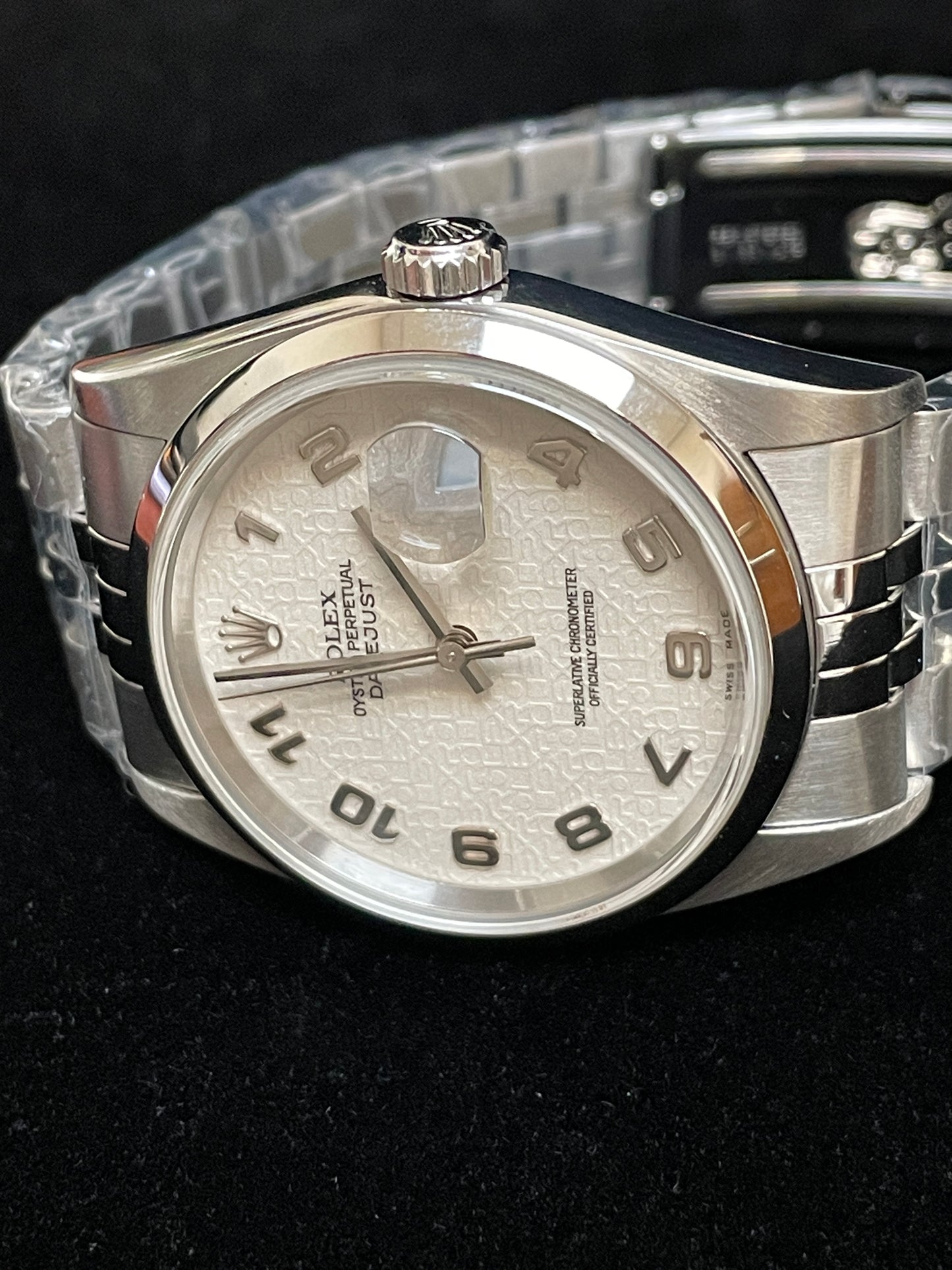 2005 Rolex Datejust 16200 Porcelain Ivory Arabic Dial SS Jubilee With Paper 36mm