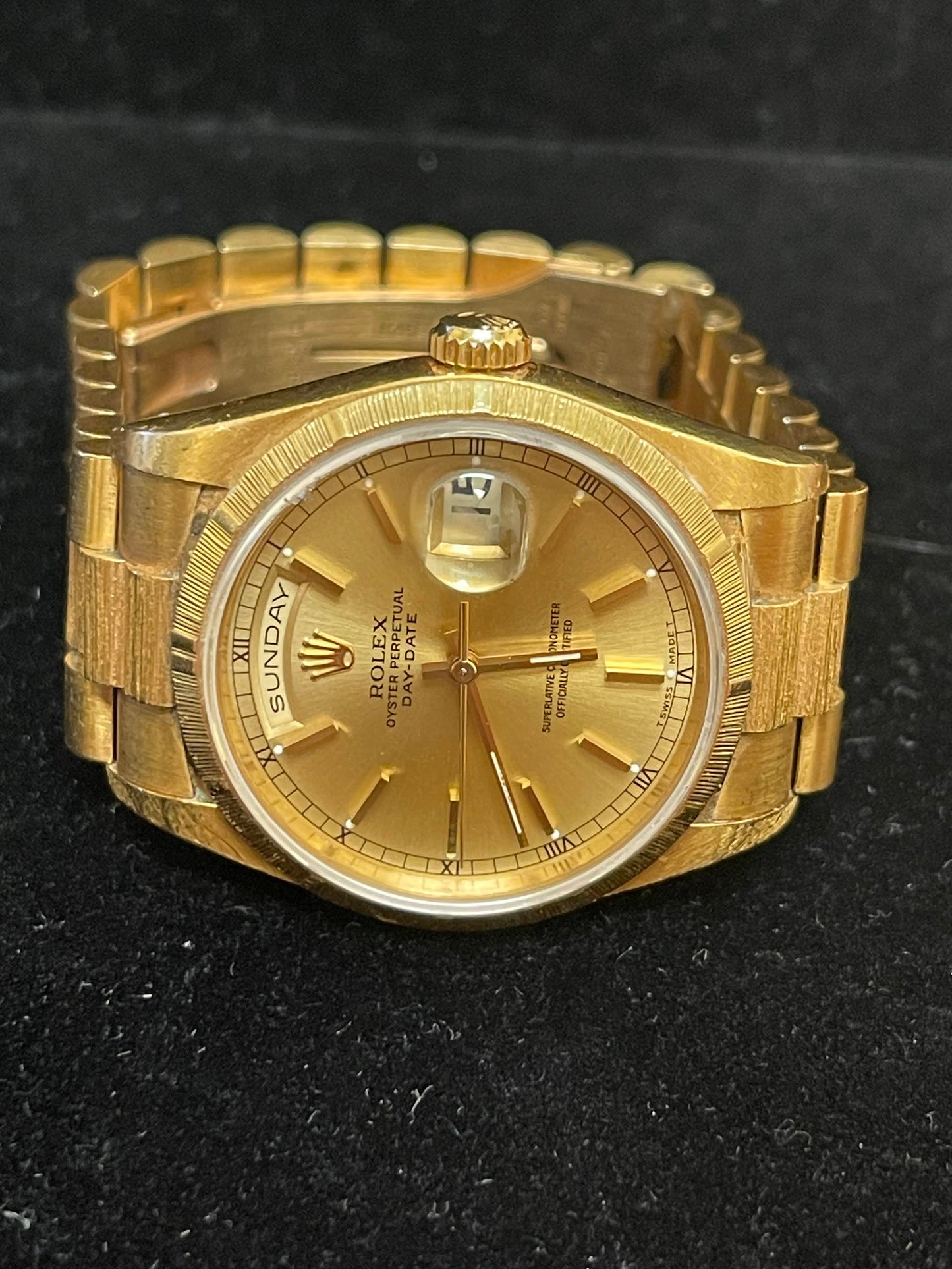 1991 Rolex Day-Date 18248 Champagne Dial 18kt President Double Quick 36mm