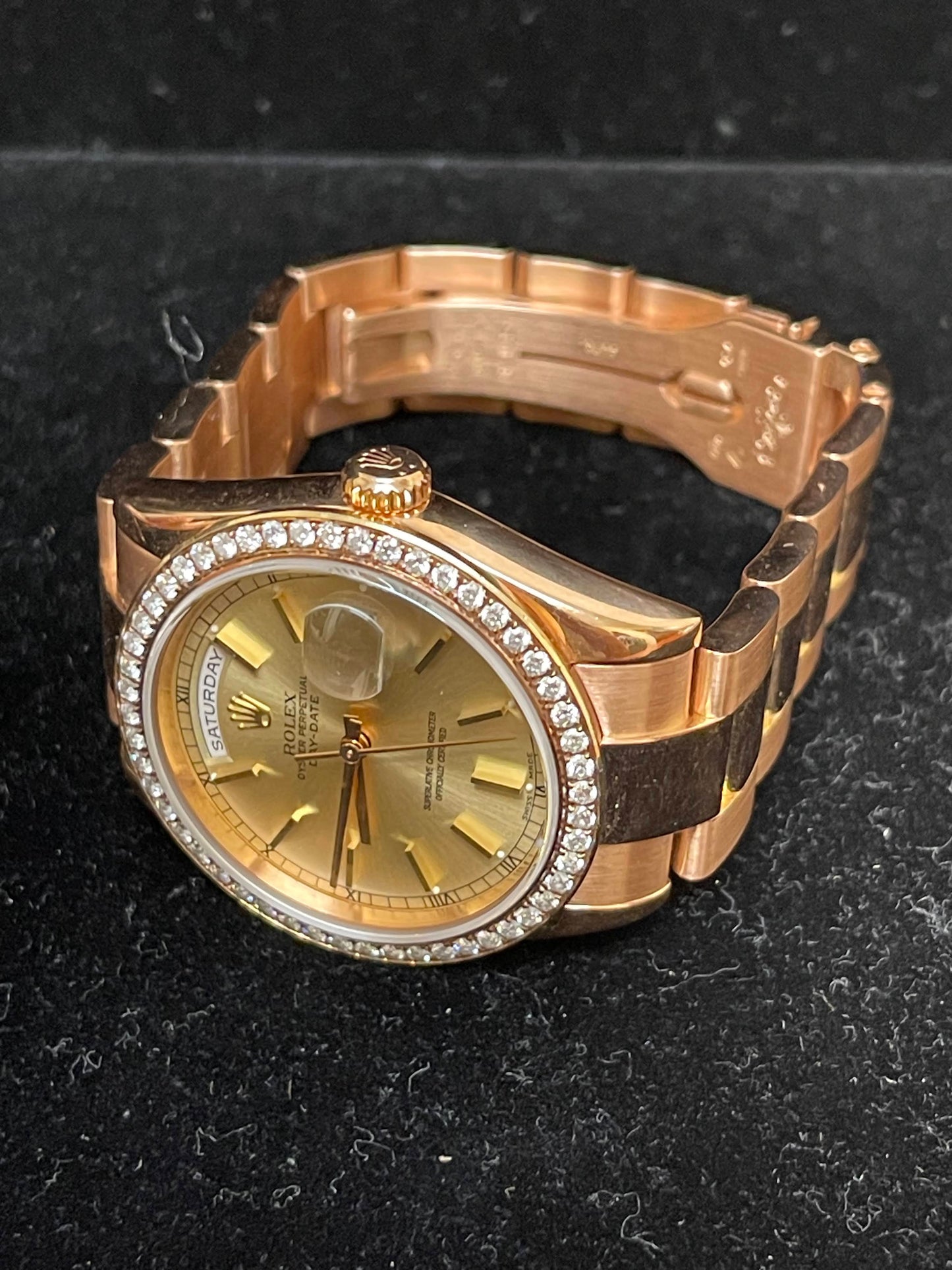 2002 Rolex Day-Date 118205 Everrose Dial 18kt Rose Gold W/Diamond Bezel 36mm