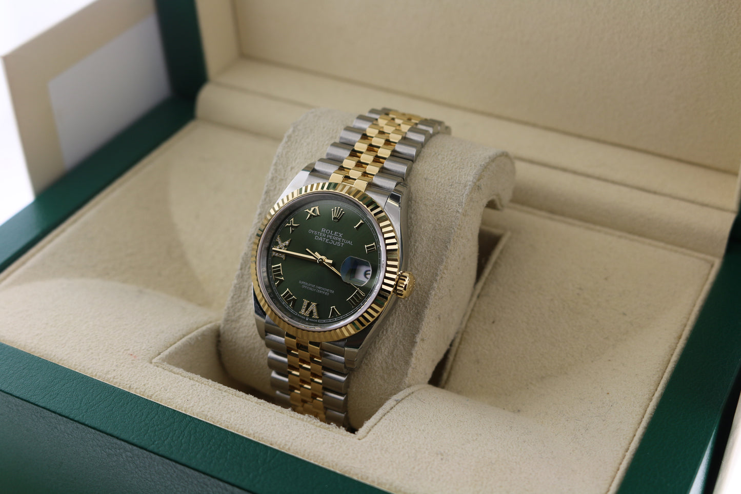 Unworn 2023 Rolex Datejust 126233 Green Roman VI Diam TT Jubilee W/ Papers 36mm