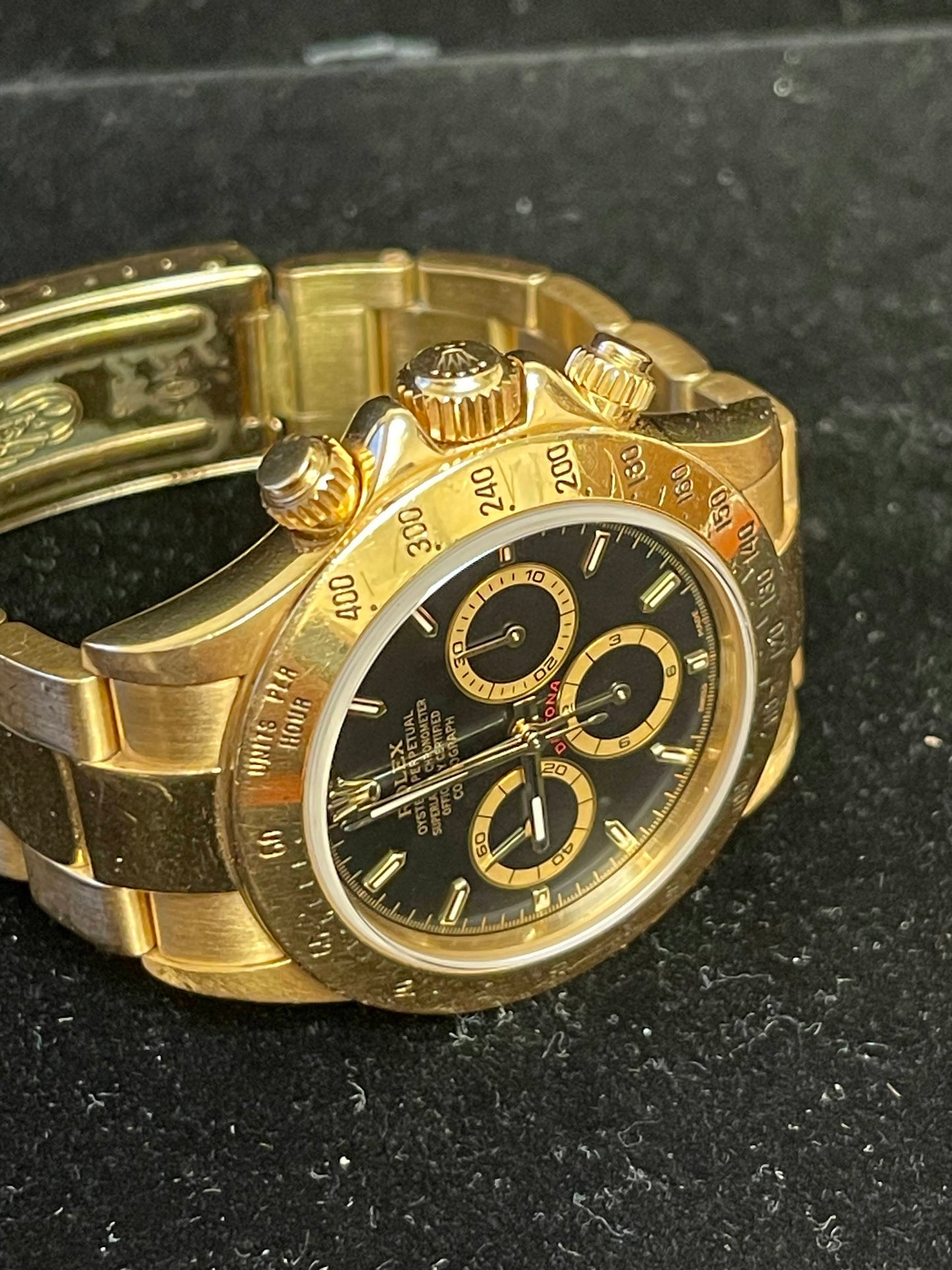 1990 Rolex Daytona 16528 Black Dial 18kt Oyster 2023 Rsc Papers 40mm