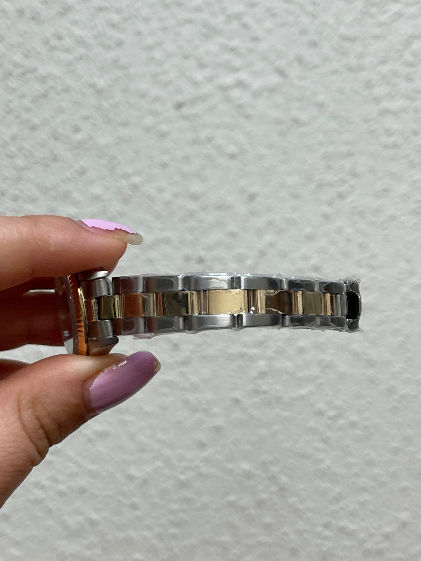 1986 Rolex Ladies Datejust 69173 Champagne Linen Dial TT Oyster No Papers 26mm