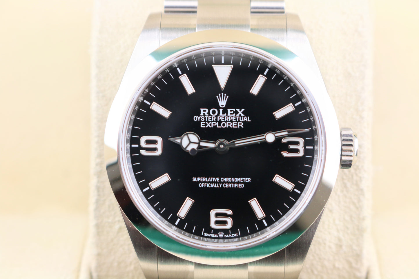 Unworn 2023 Rolex Explorer 224270 Black Dial SS Oyster With Papers 40mm