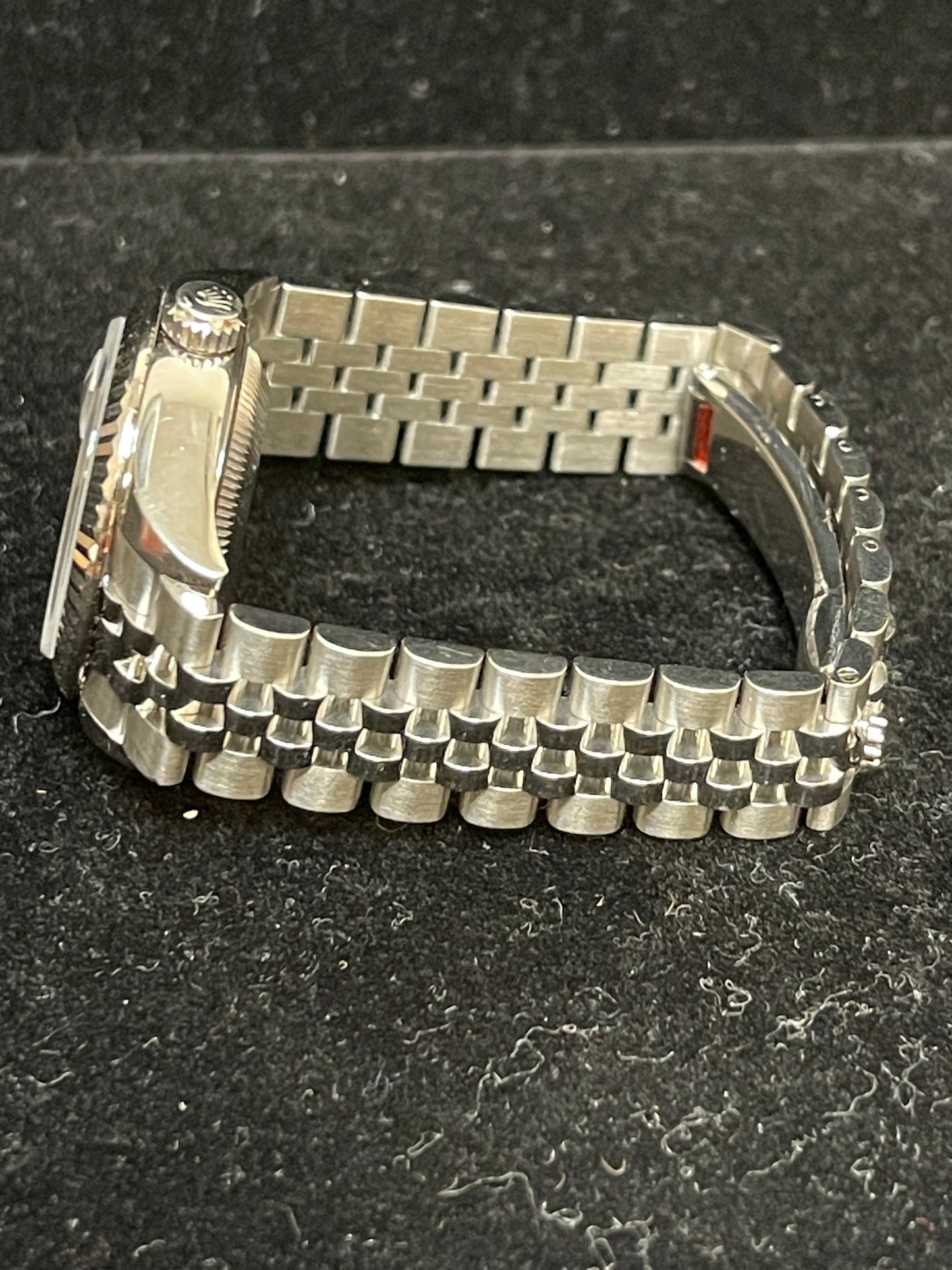 2022 Rolex Ladies Datejust 279174 White Mop Diamond Dial SS Jubilee 28mm