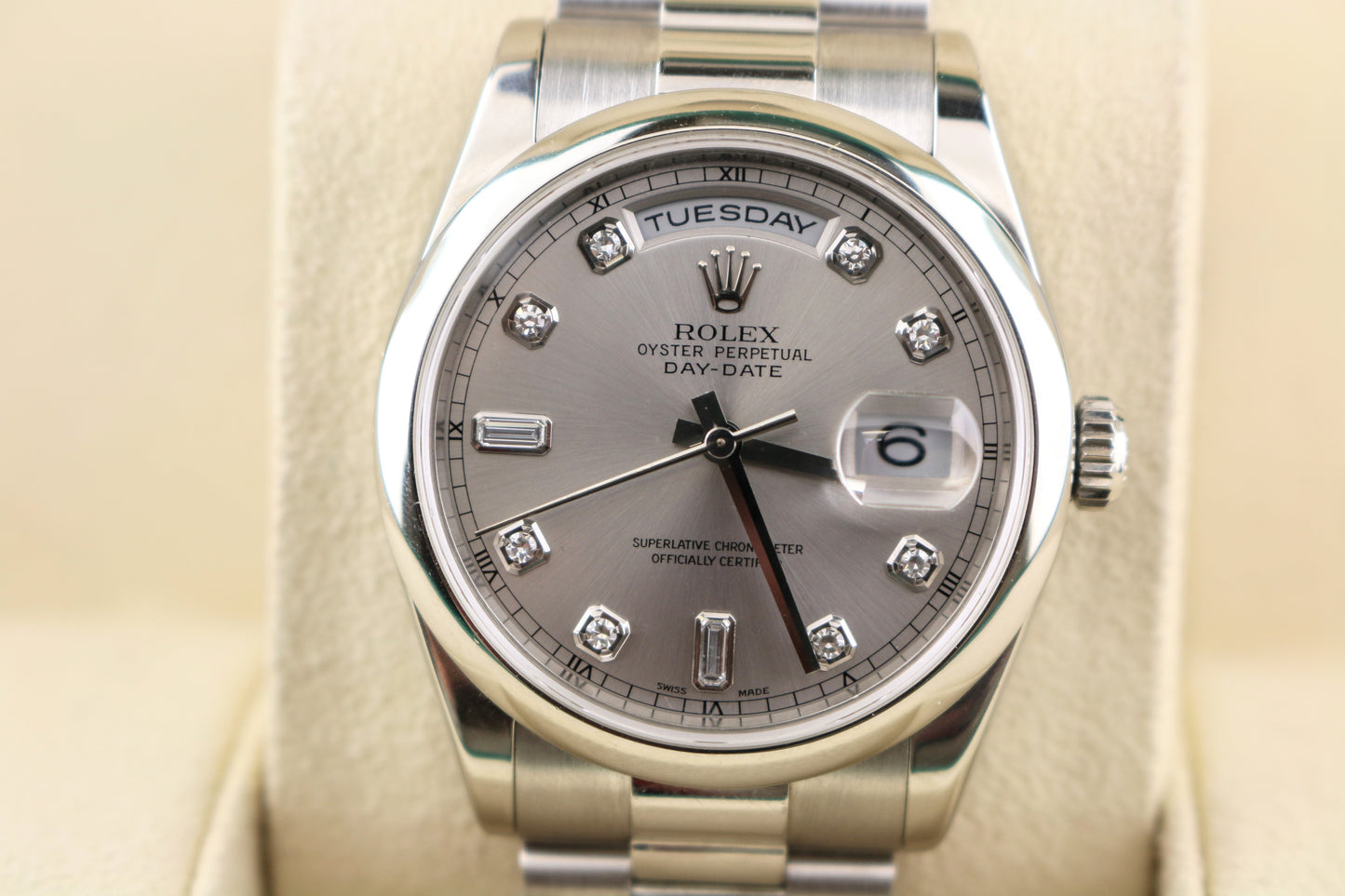 2000 Rolex Platinum Day-Date 118206 Silver Diamond Dial President No Papers 36mm