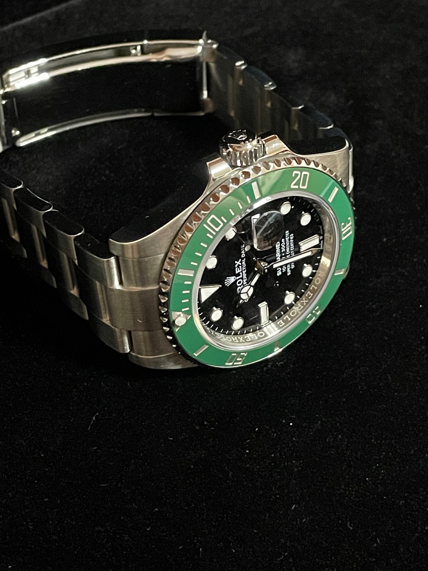 2022 Rolex Kermit Submariner 126610LV Black Dial SS Oyster With Papers 41mm