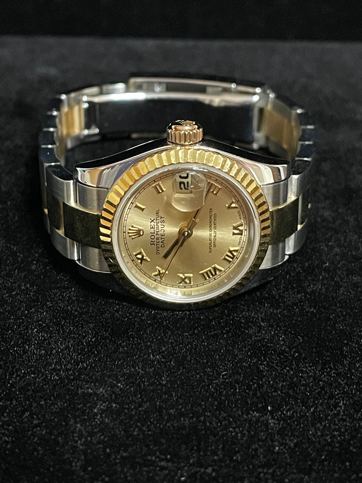 2010 Rolex Ladies Datejust 179173 Champagne Roman Dial TT Oyster W/ Papers 26mm