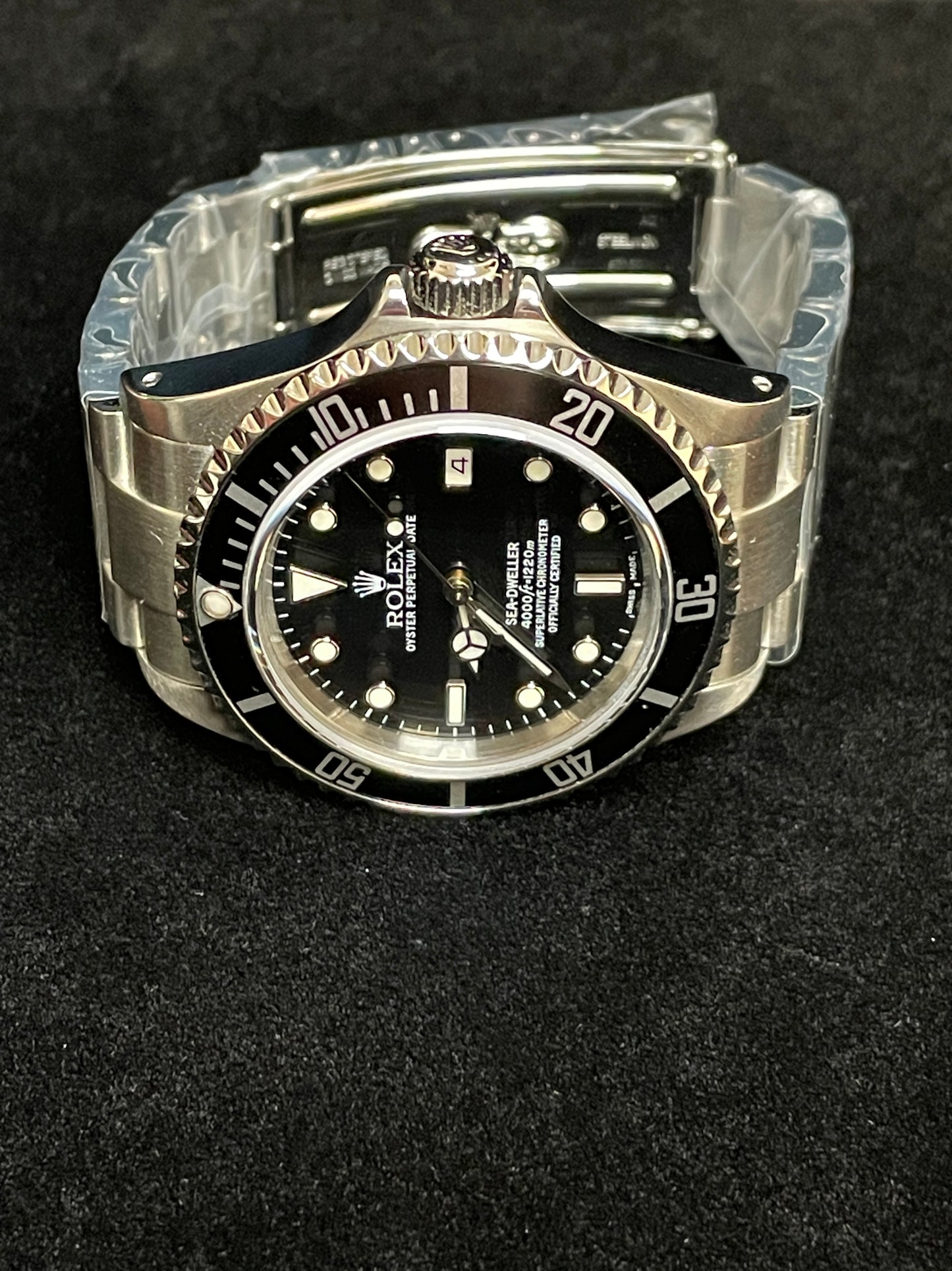 2002 Rolex Sea-Dweller 16600 Black Dial SS Oyster No Papers 40mm