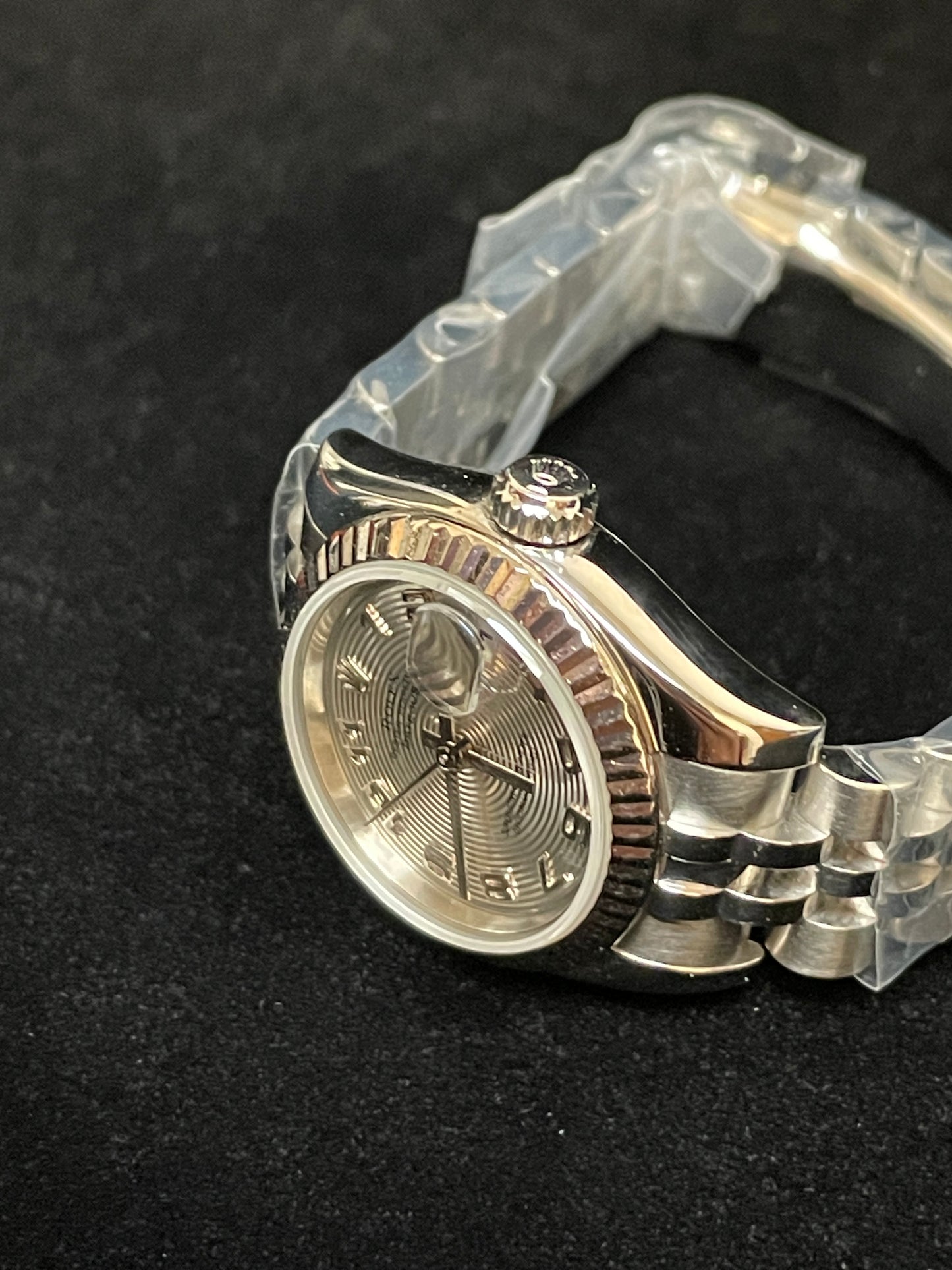 2006 Rolex Ladies Datejust 179174 Silver Concentric Dial SS Jubilee Papers 26mm