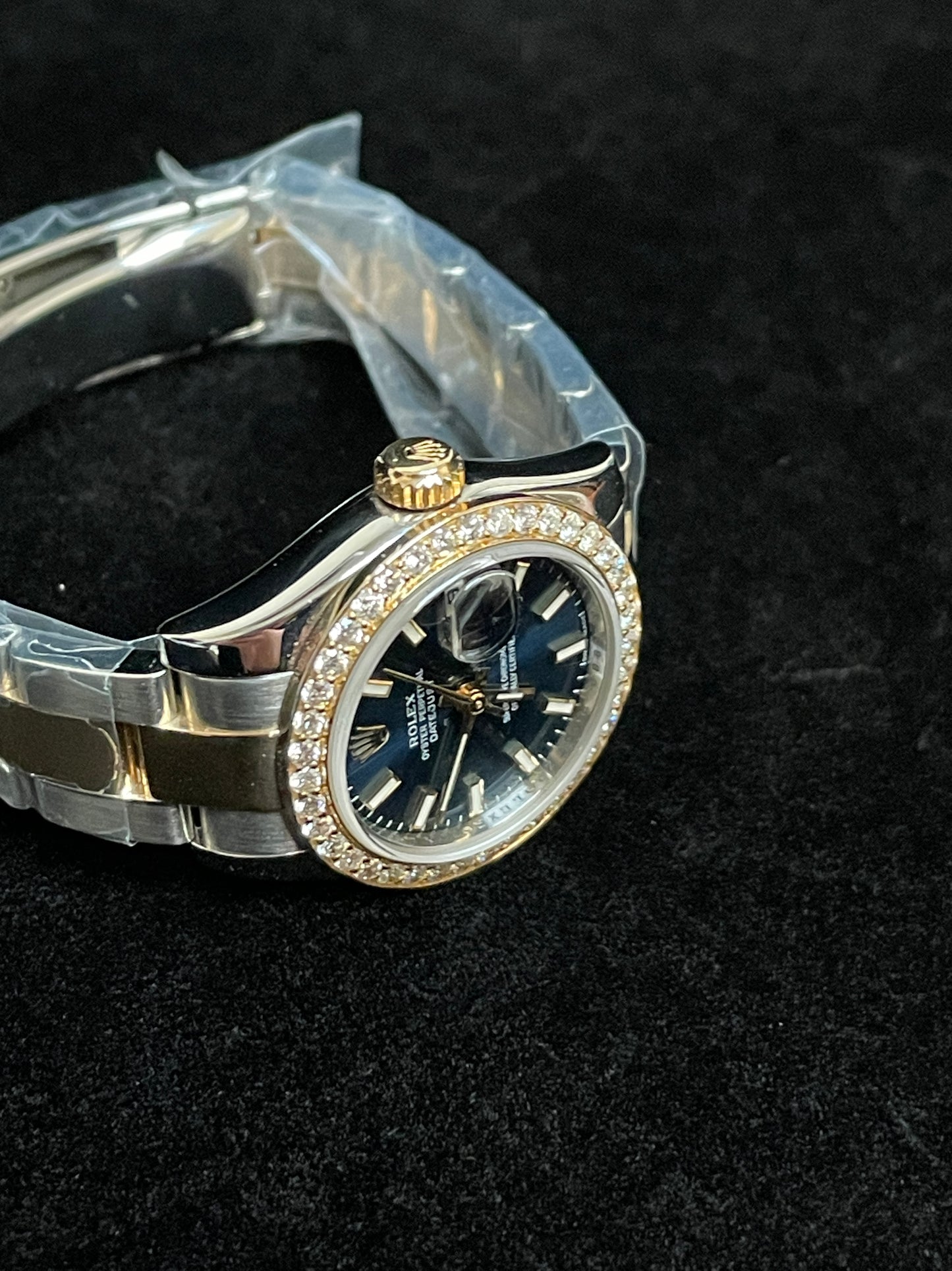 2007 Rolex Ladies Datejust 179173 Diamond Bezel Blue Dial TT 18kt Oyster 26mm
