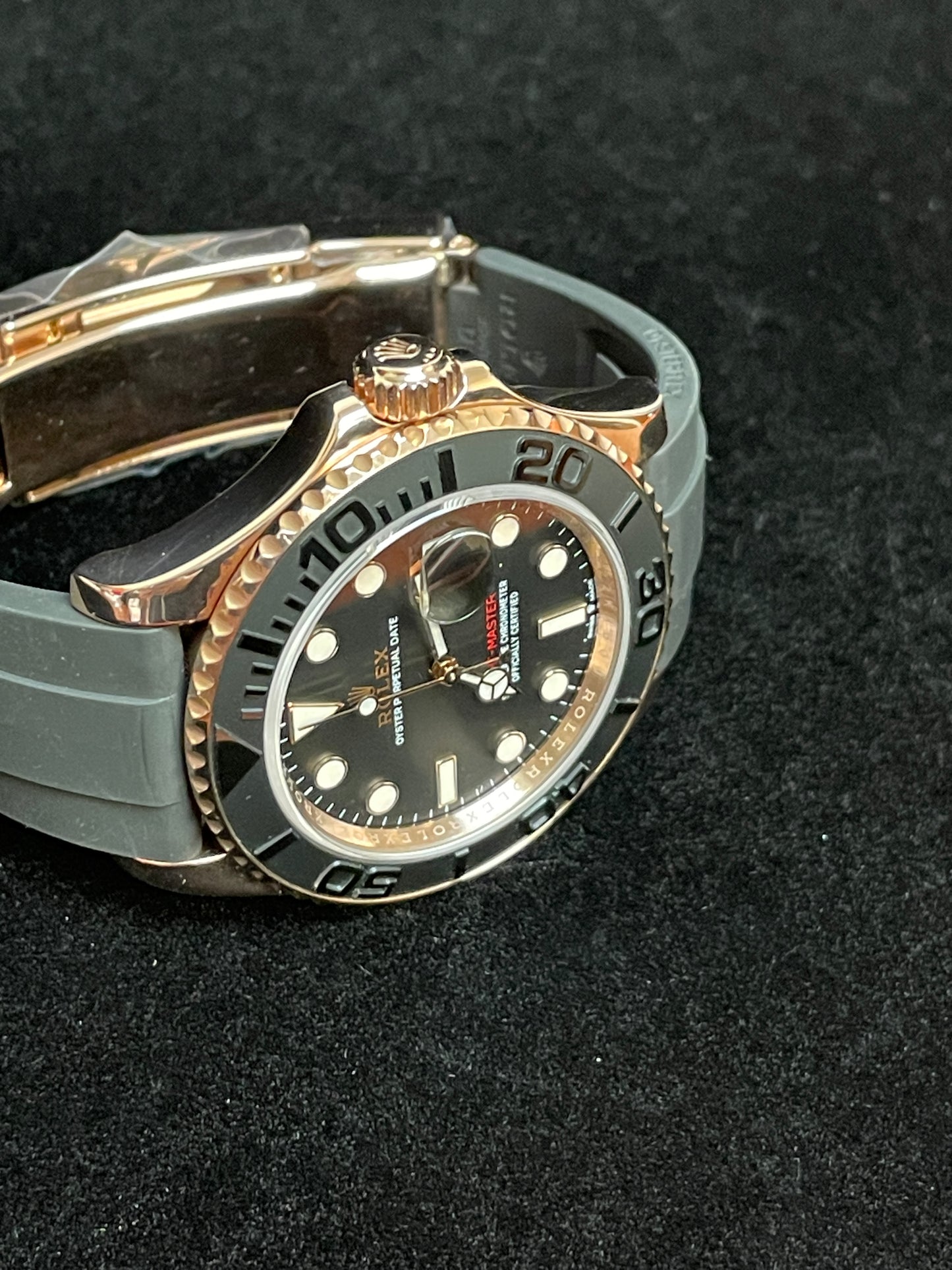 2020 Rolex Yacht-Master 126655 Black Dial OysterFlex RG 18kt With Papers 42mm