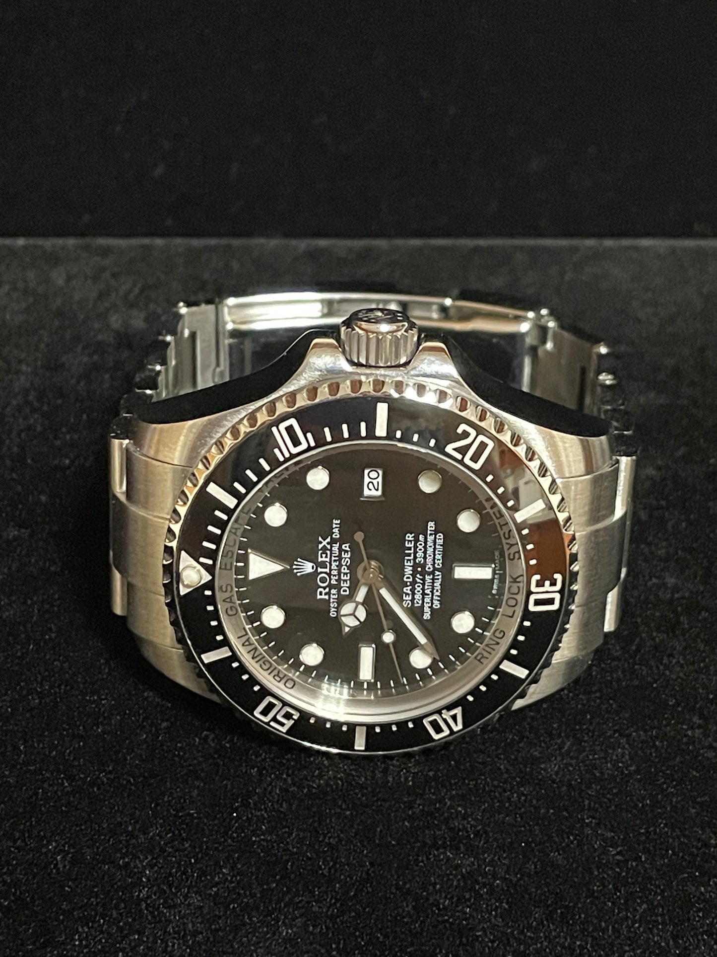 2010 Rolex Deepsea Sea-Dweller 116660 Black Dial SS Oyster With Papers 44mm