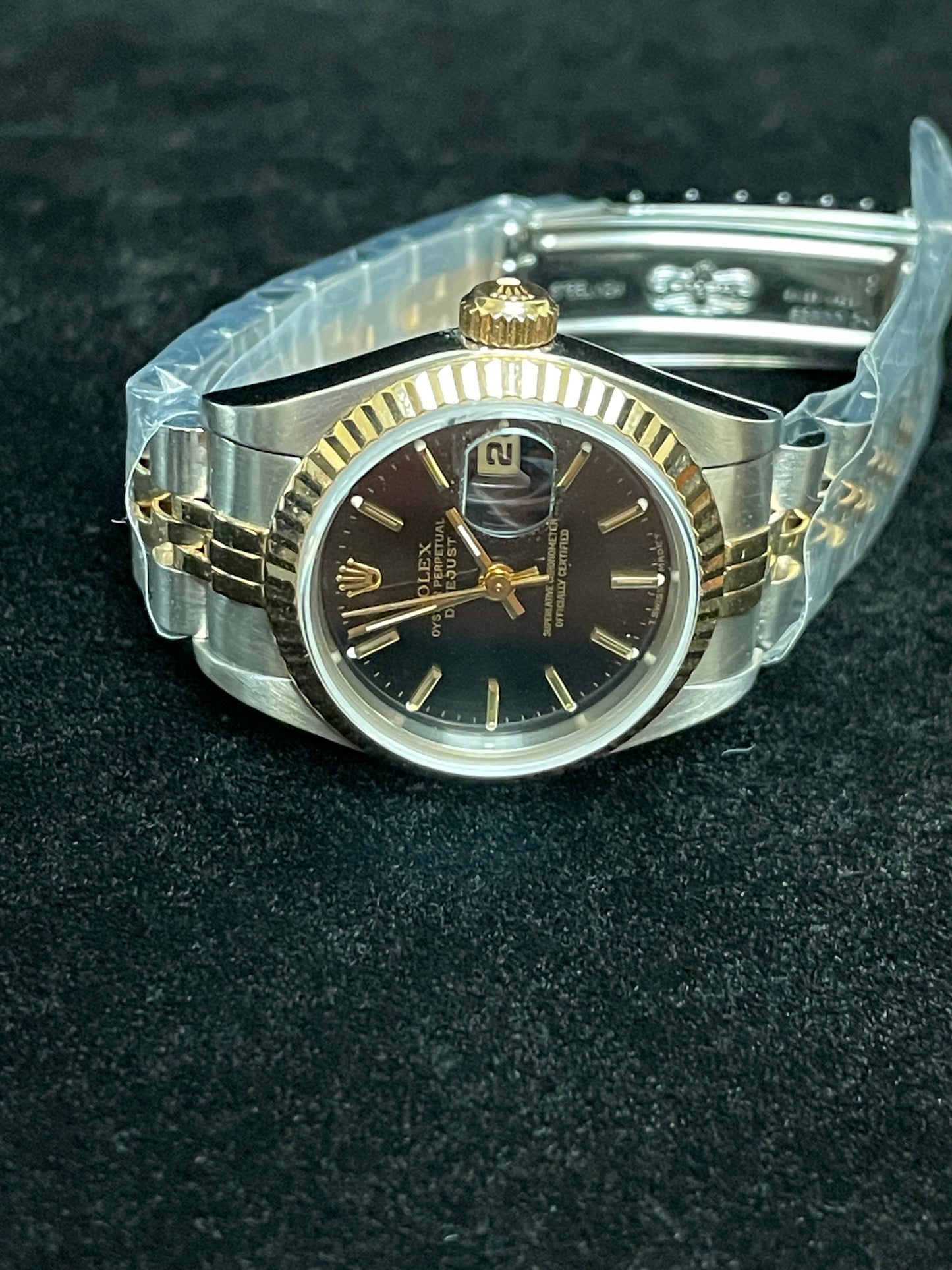 1998 Rolex Ladies Datejust 69173 Black Dial TT 18kt Jubilee With Papers 26mm