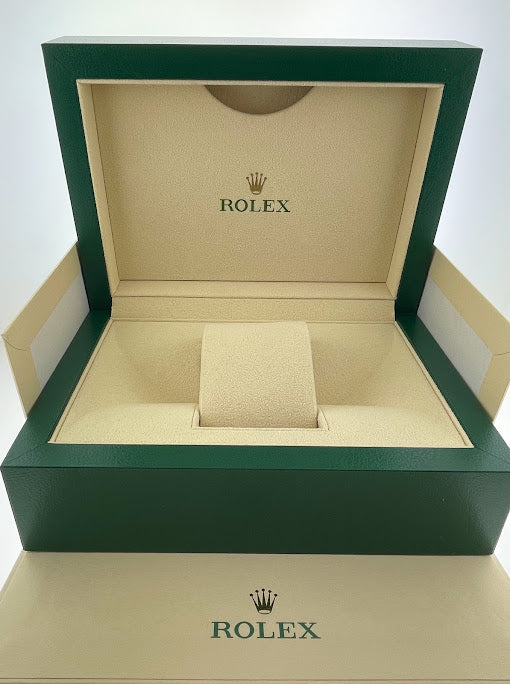 2006 Rolex SubMariner 16610LV Kermit Black Dial No Papers 40mm